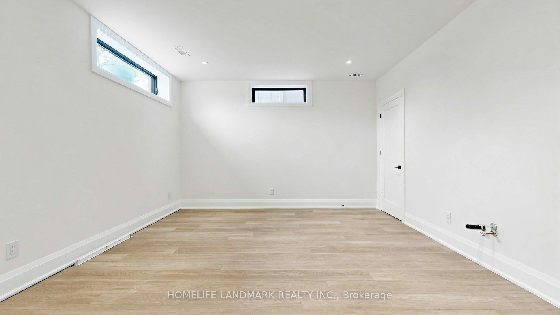 Unit D-750 Glengrove Avenue W, Toronto, ON, M6B 2J6 - 42