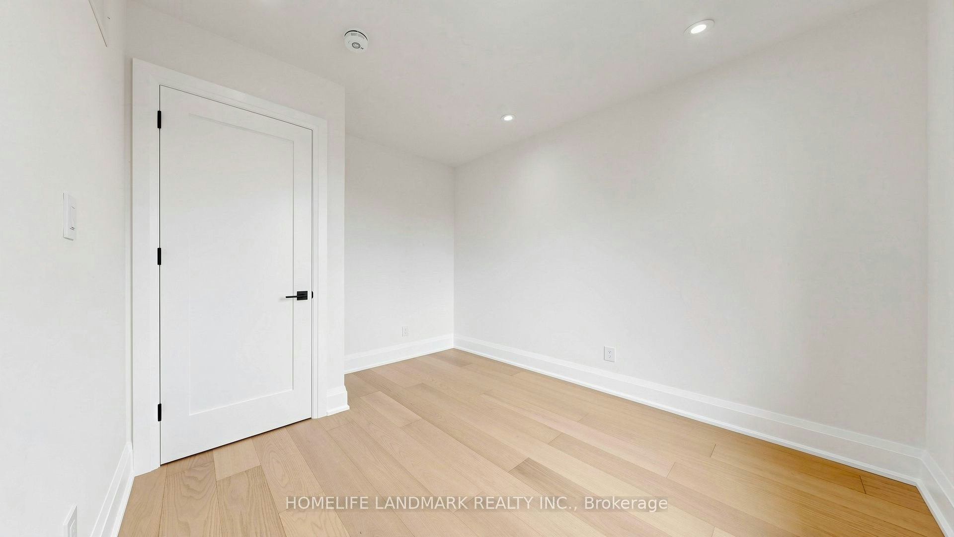 Unit D-750 Glengrove Avenue W, Toronto, ON, M6B 2J6 - 27