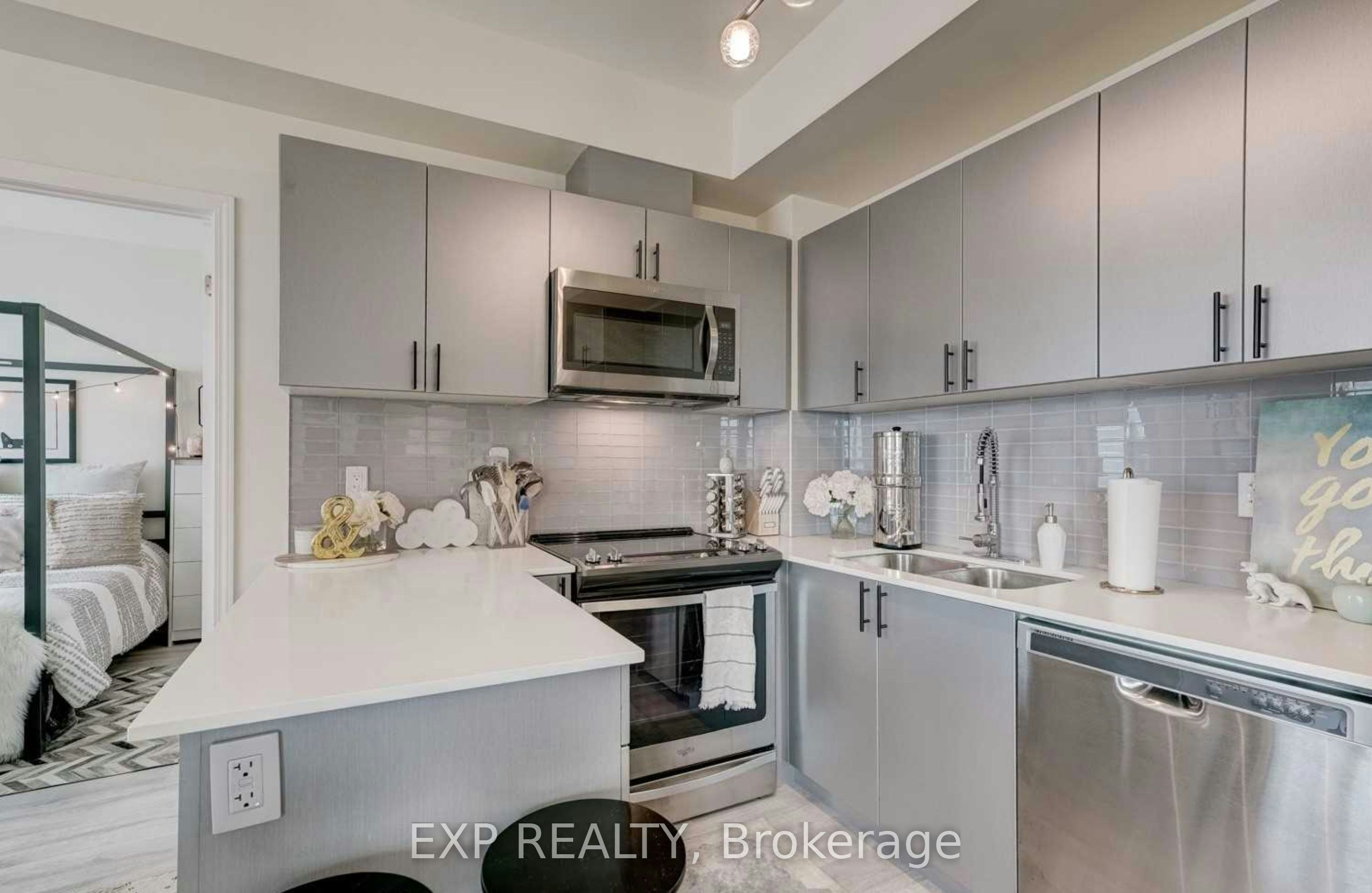 419-2522 Keele Street, Toronto, ON, M6L 0A2 - 14