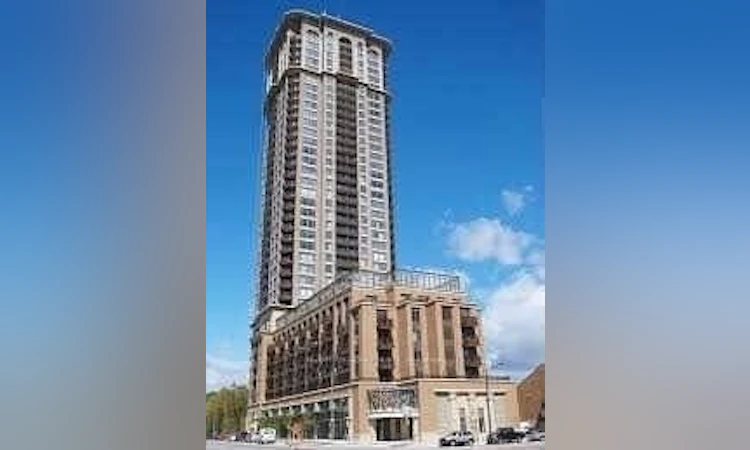 2102-385 Prince Of Wales Drive