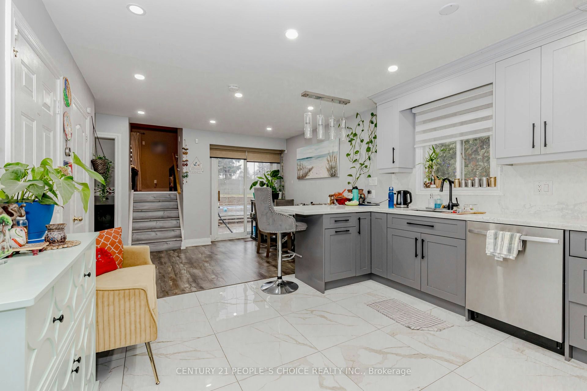 32 Elderwood Place, Brampton, ON, L6V 3N3 - 3