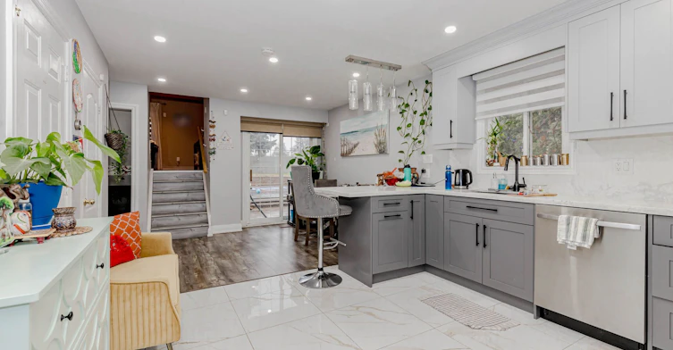 32 Elderwood Place, Brampton, ON, L6V 3N3 - 3