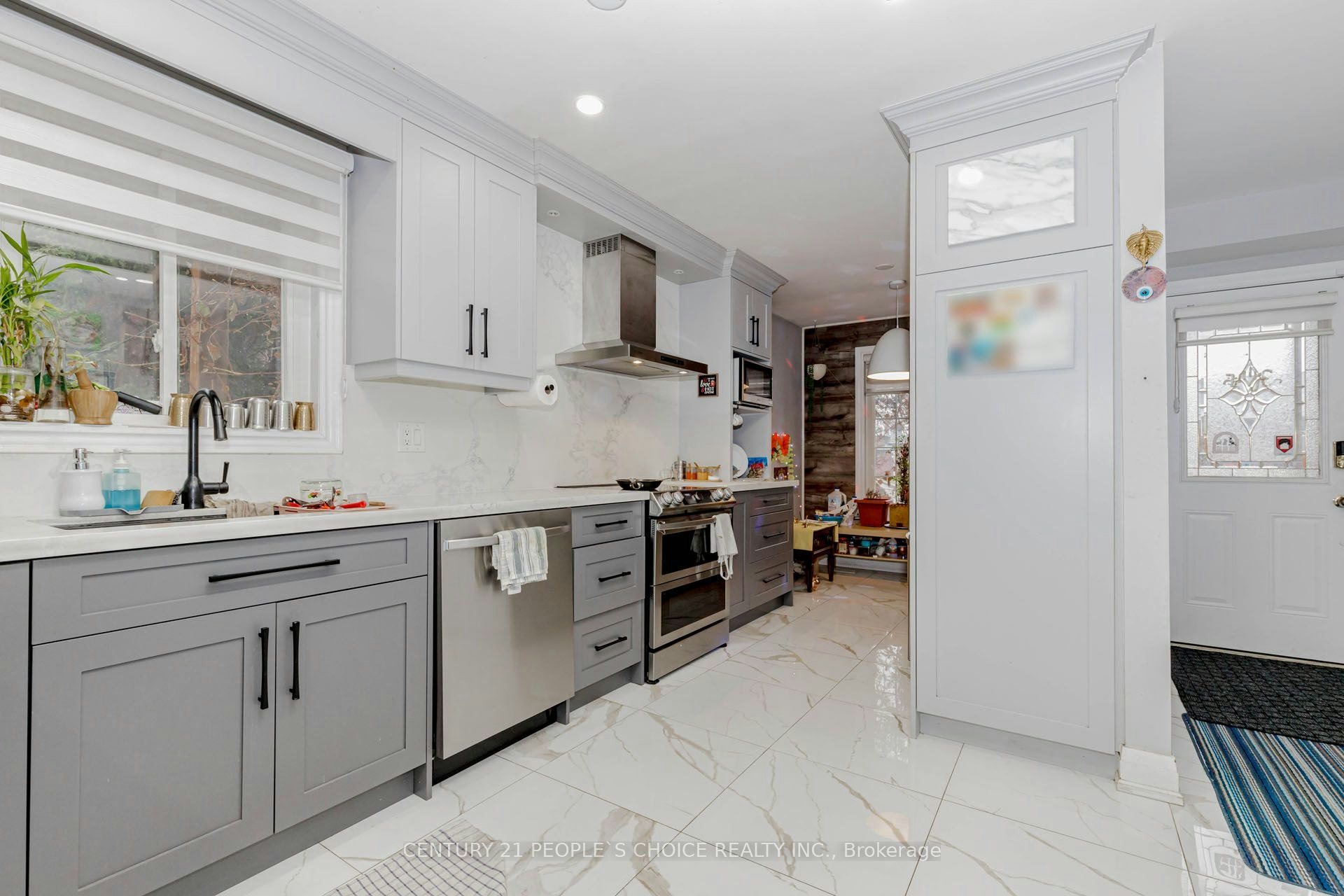 32 Elderwood Place, Brampton, ON, L6V 3N3 - 4