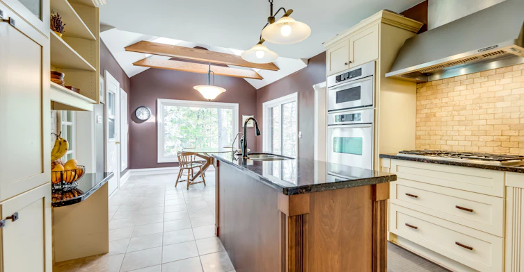 2175 Oneida Court, Mississauga, ON, L5C 4G5 - 14