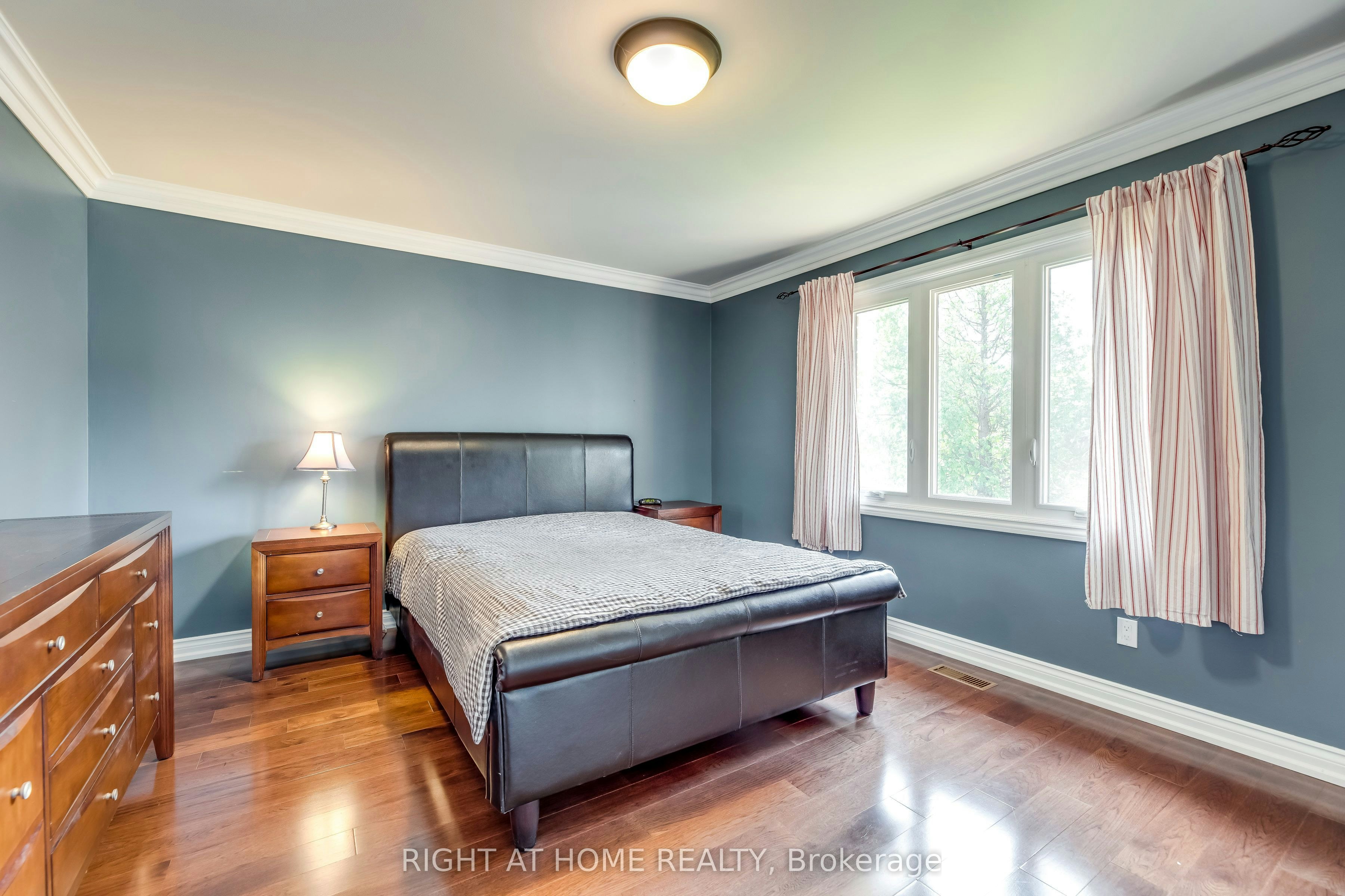 2175 Oneida Court, Mississauga, ON, L5C 4G5 - 24
