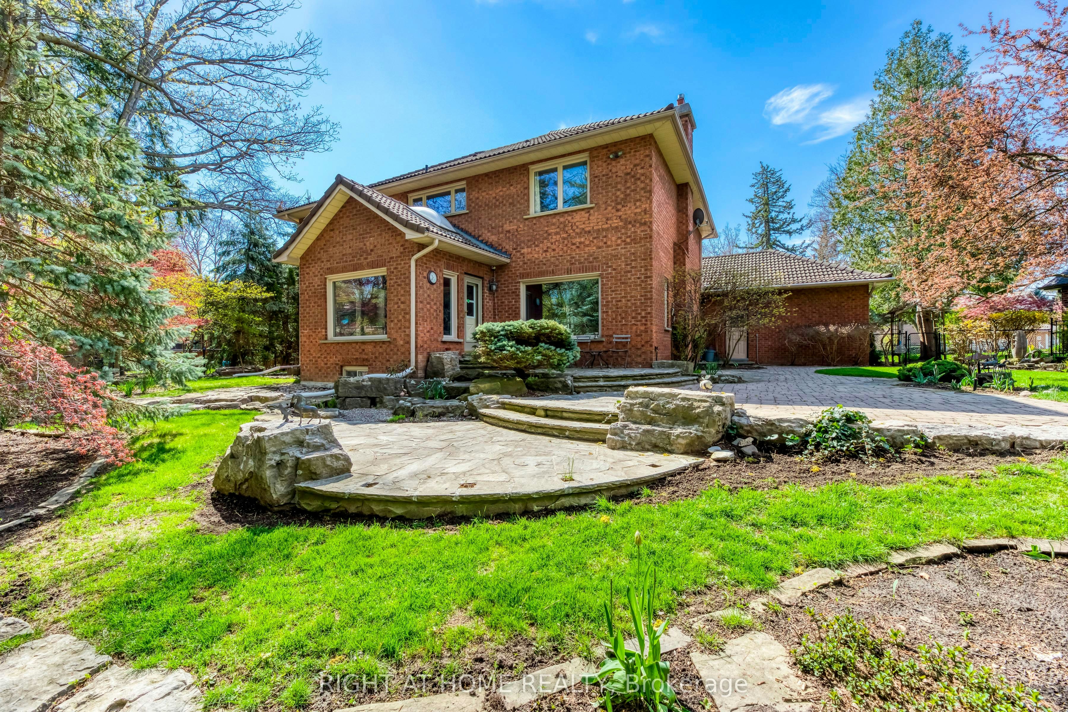 2175 Oneida Court, Mississauga, ON, L5C 4G5 - 38
