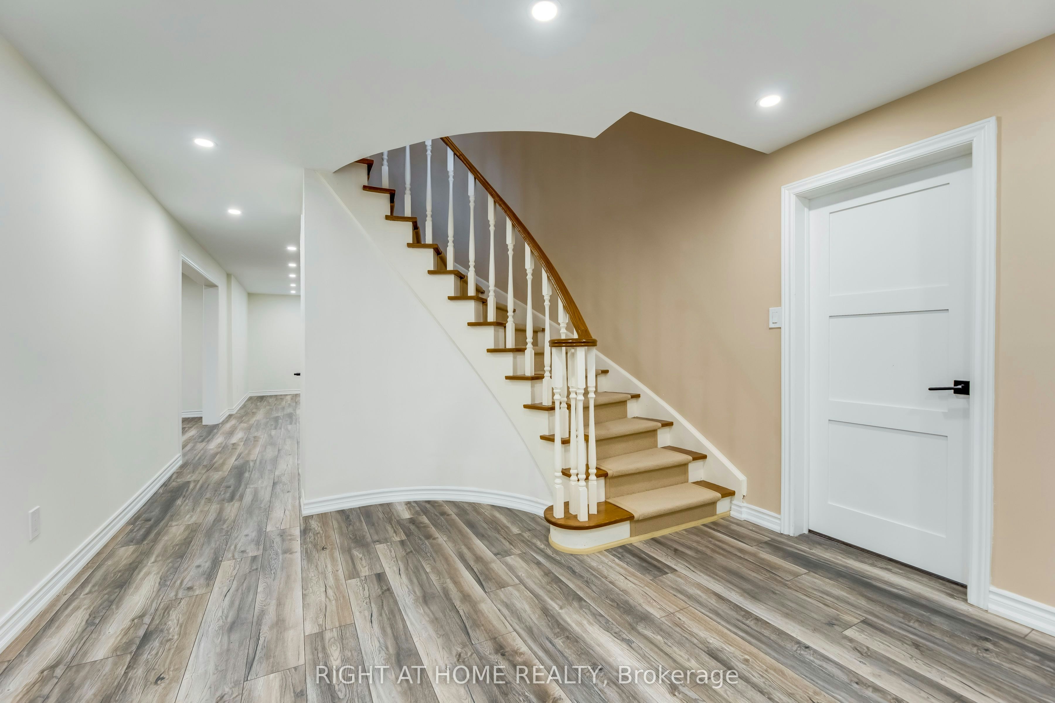 2175 Oneida Court, Mississauga, ON, L5C 4G5 - 27