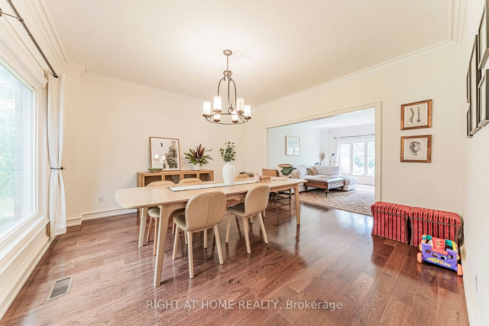 2175 Oneida Court, Mississauga, ON, L5C 4G5 - 7