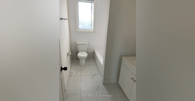 210 South Service Road, Mississauga, ON, L5G 2S1 - 15