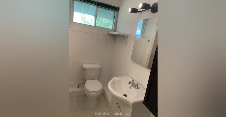 210 South Service Road, Mississauga, ON, L5G 2S1 - 14