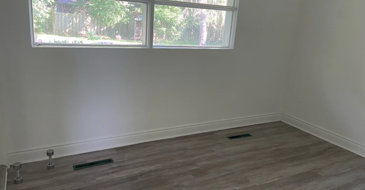 210 South Service Road, Mississauga, ON, L5G 2S1 - 8