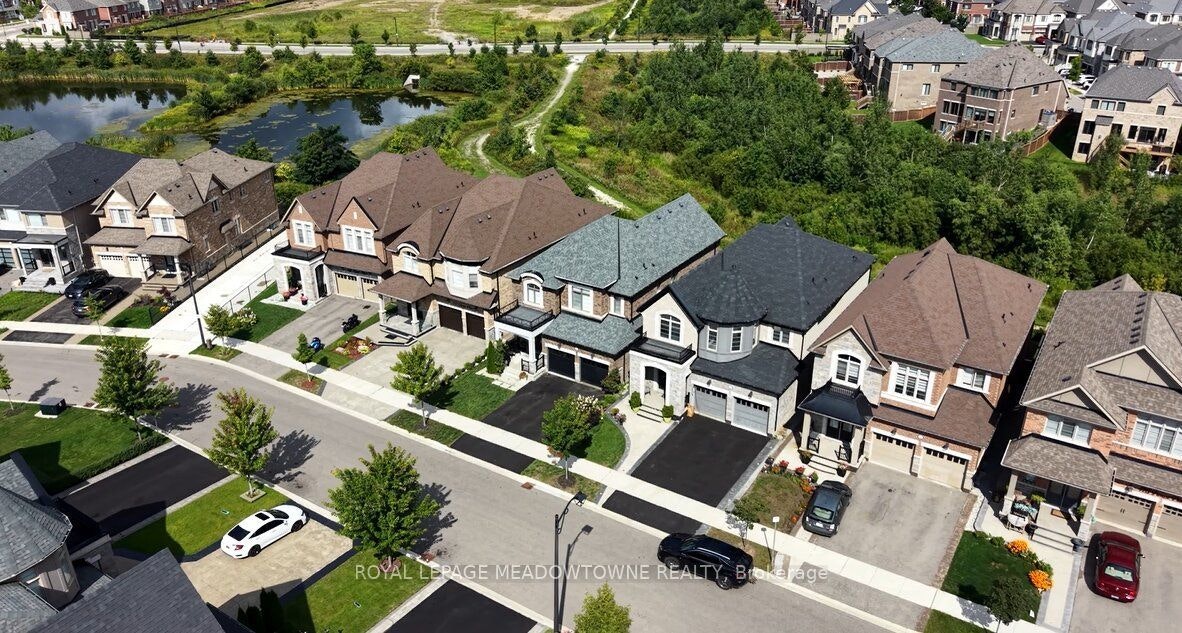 461 Parent Place, Milton, ON, L9E 1L2