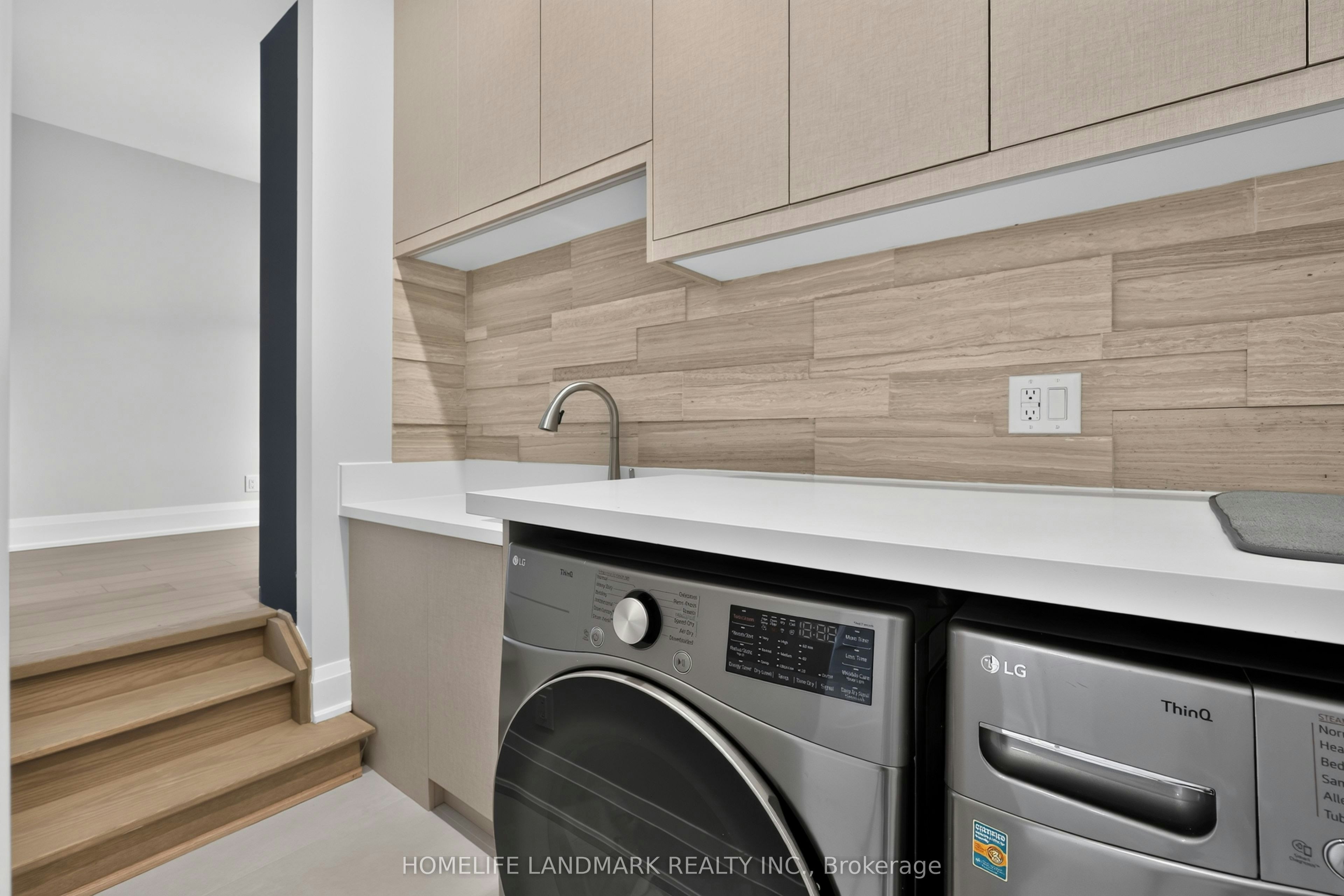 6423 Dunray Crescent, Mississauga, ON, L5N 1E7 - 28