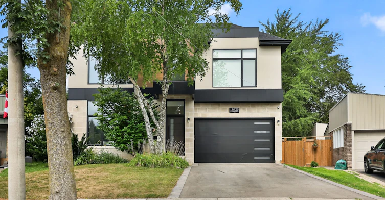 6423 Dunray Crescent, Mississauga, ON, L5N 1E7