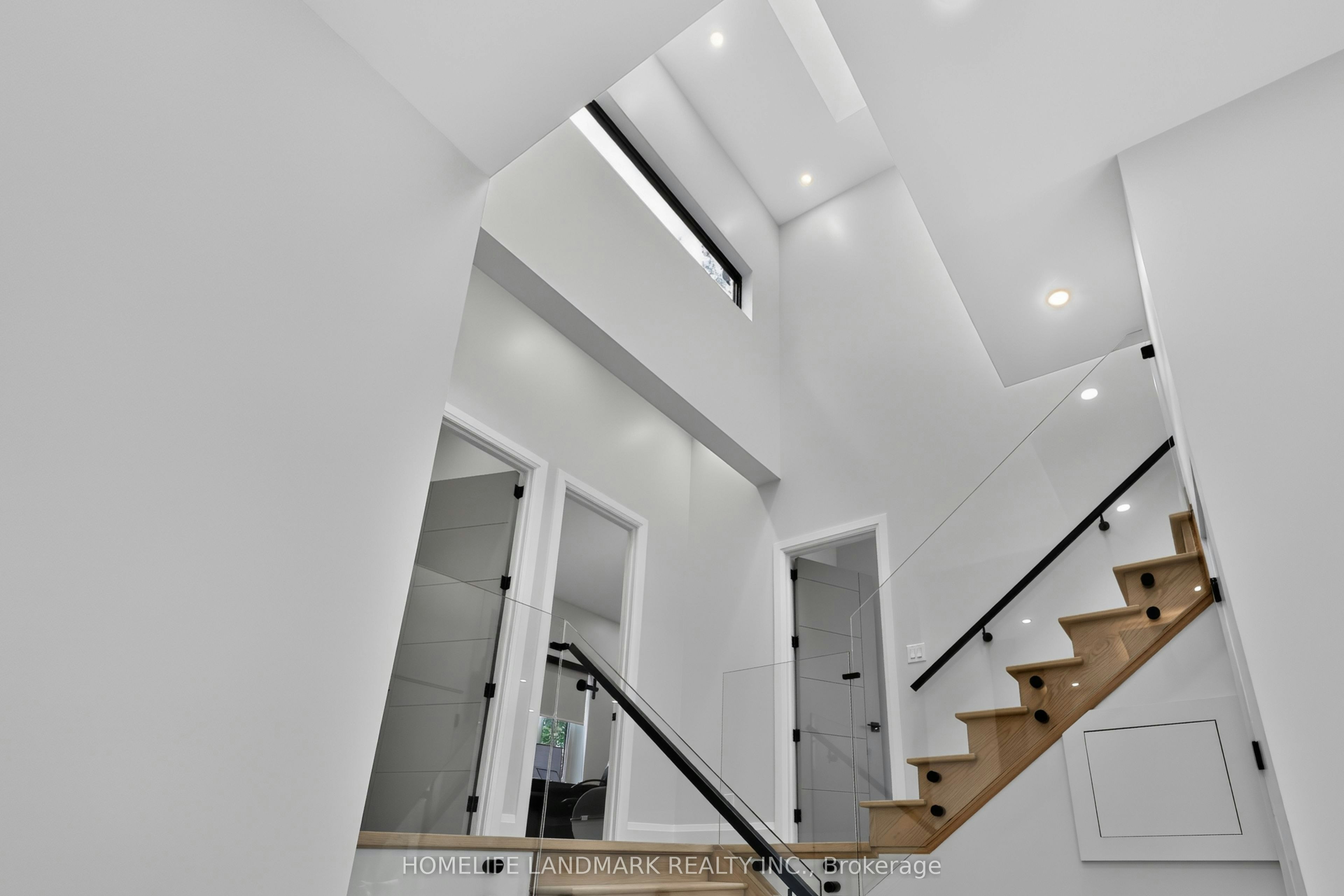 6423 Dunray Crescent, Mississauga, ON, L5N 1E7 - 30