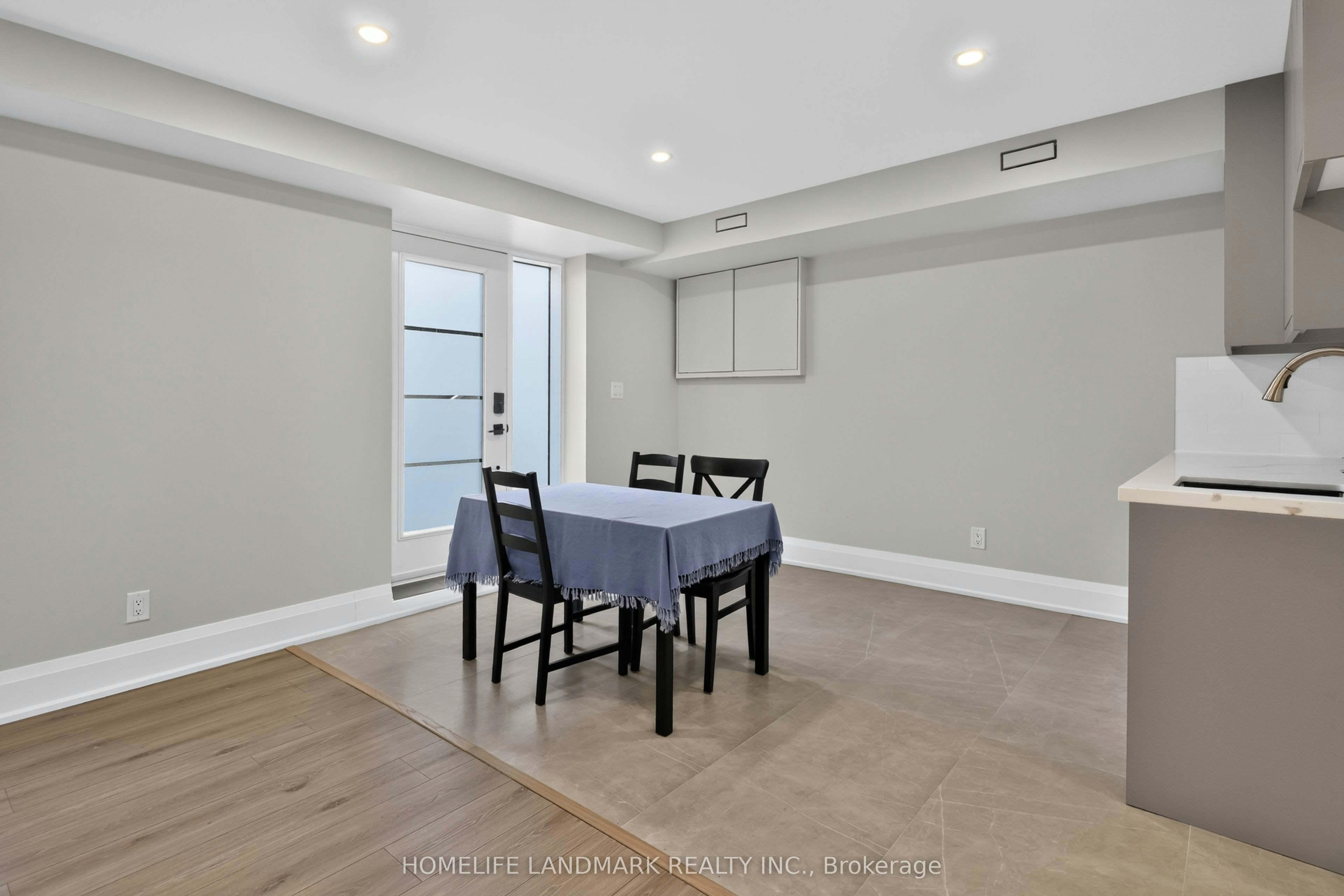 6423 Dunray Crescent, Mississauga, ON, L5N 1E7 - 32