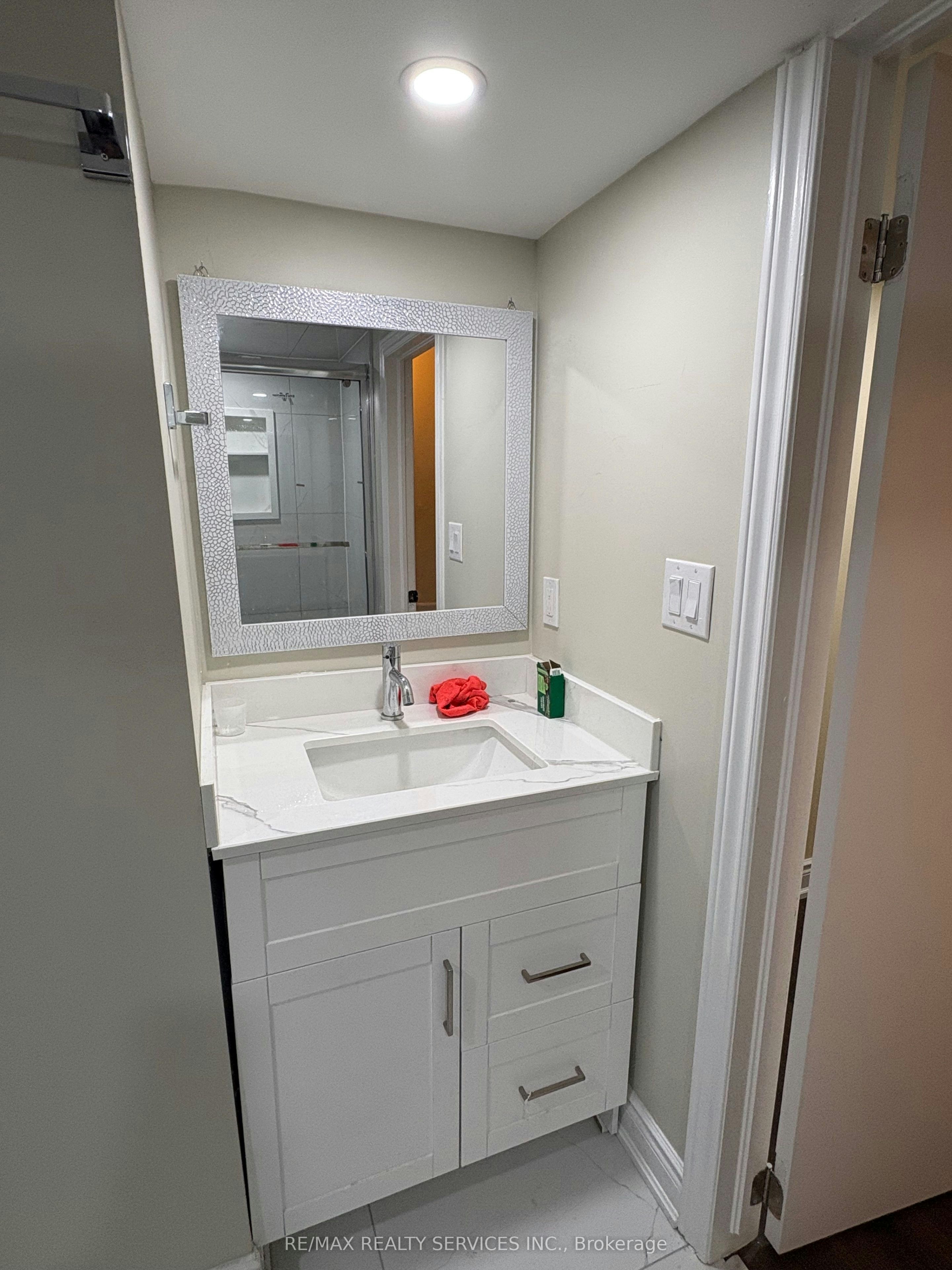 Basement-60 Newbridge Crescent, Brampton, ON, L6S 4B3 - 4