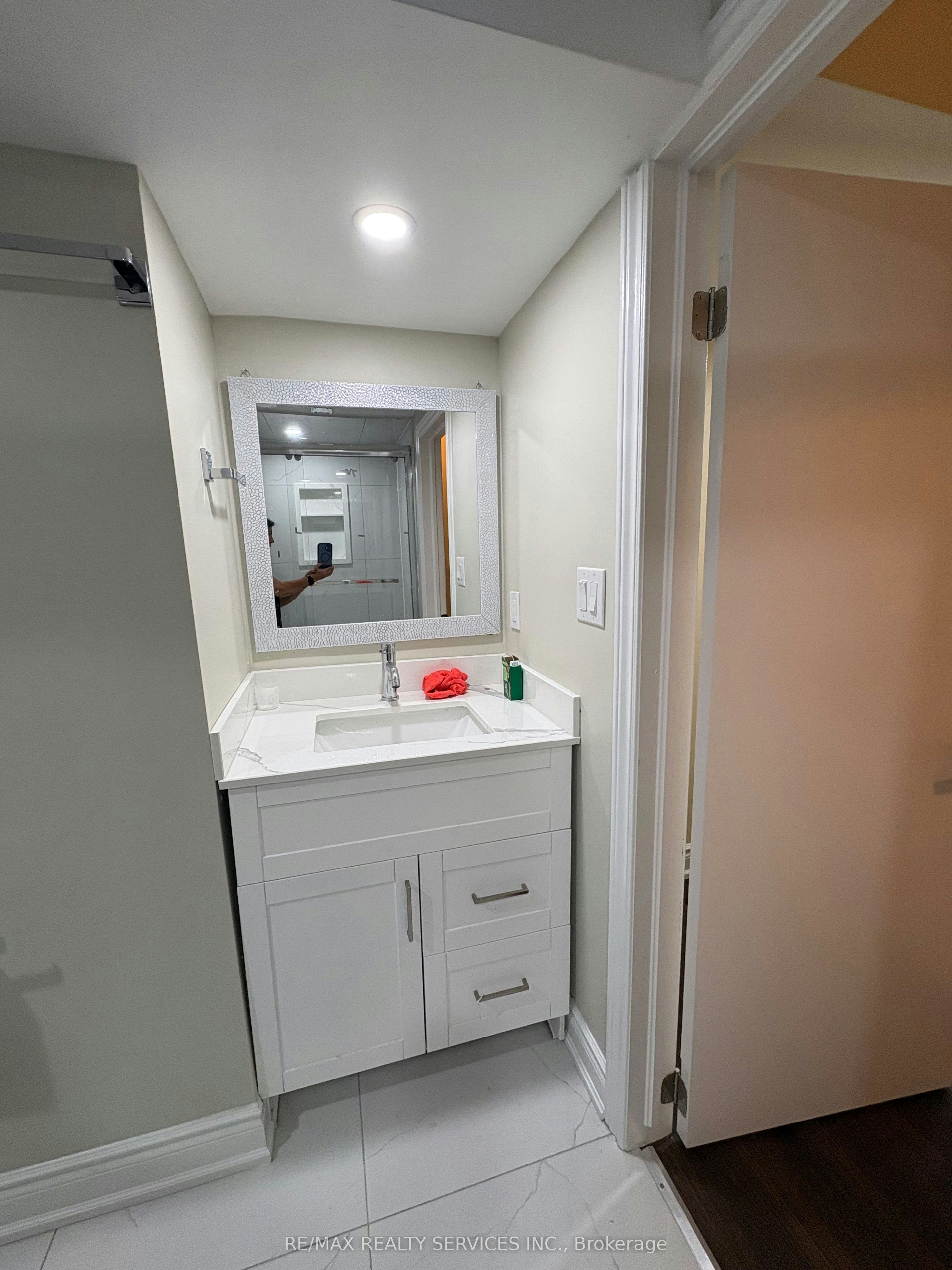 Basement-60 Newbridge Crescent, Brampton, ON, L6S 4B3 - 5