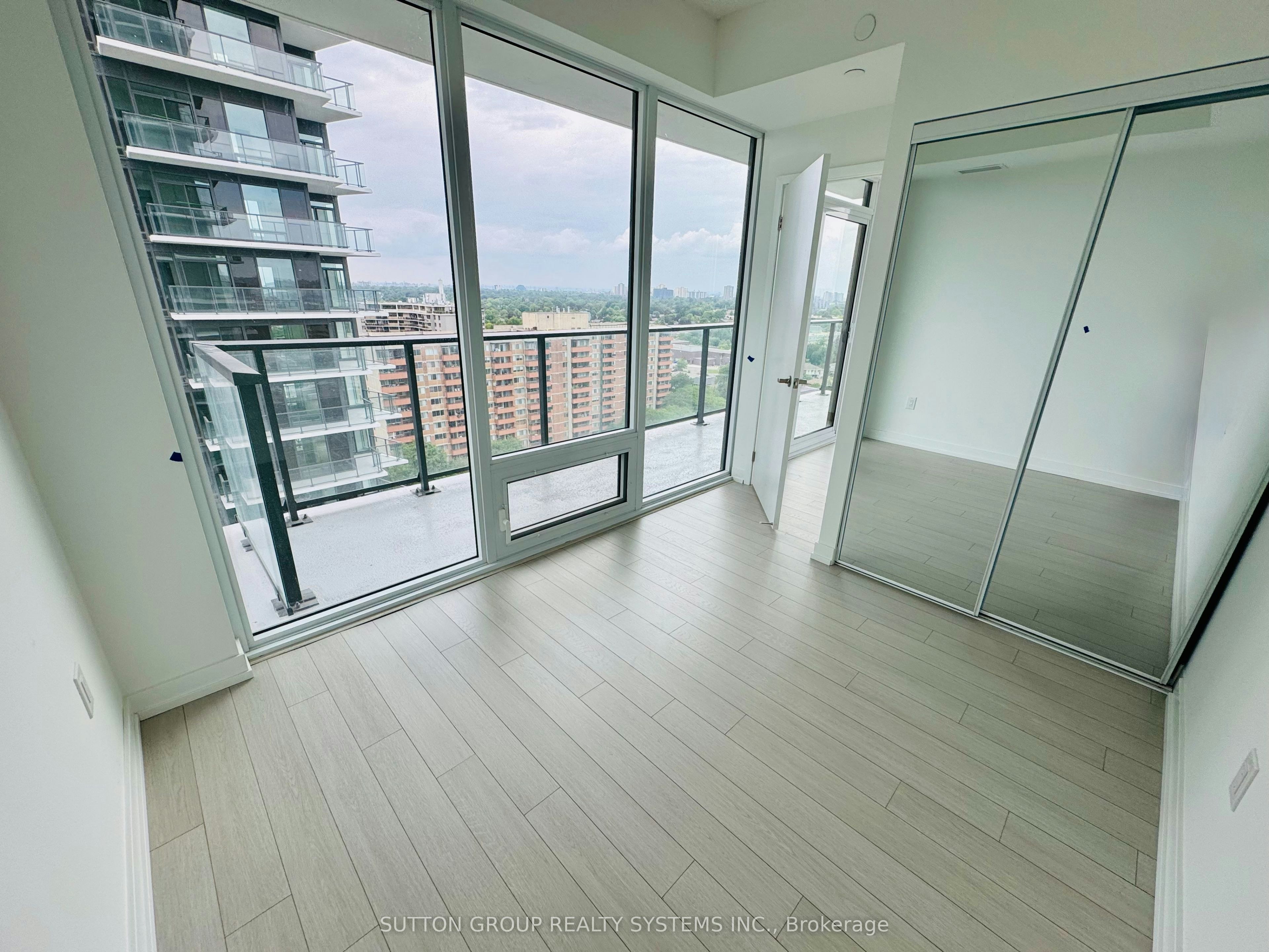1619-4010 Eglinton Avenue W, Toronto, ON, M9A 0G5 - 8