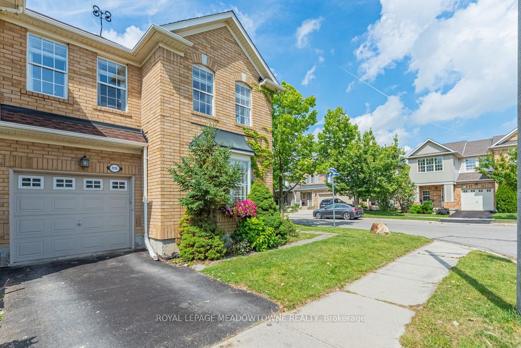 1116 Barclay Circle, Milton, ON, L9T 5W4