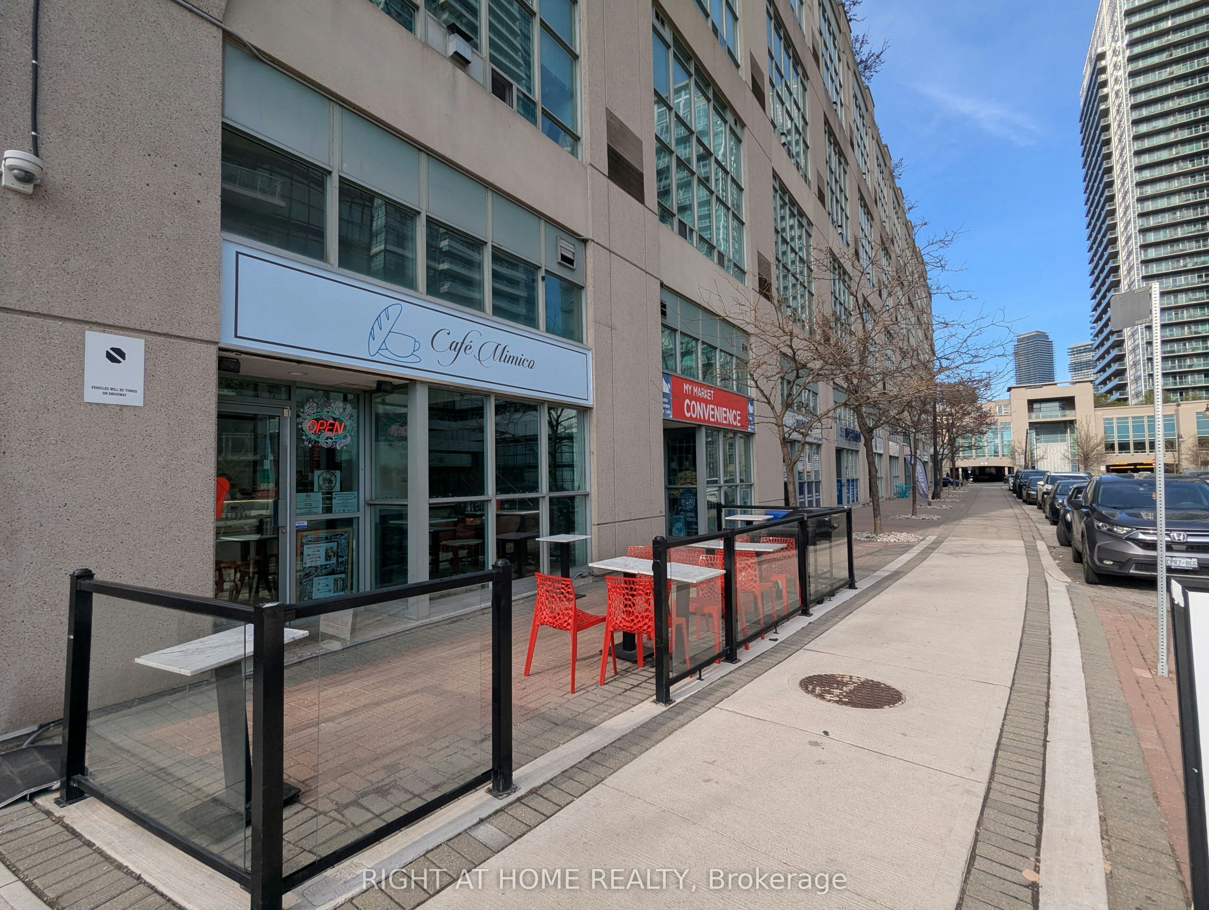 215-300 Manitoba Street, Toronto, ON, M8Y 4G6 - 49