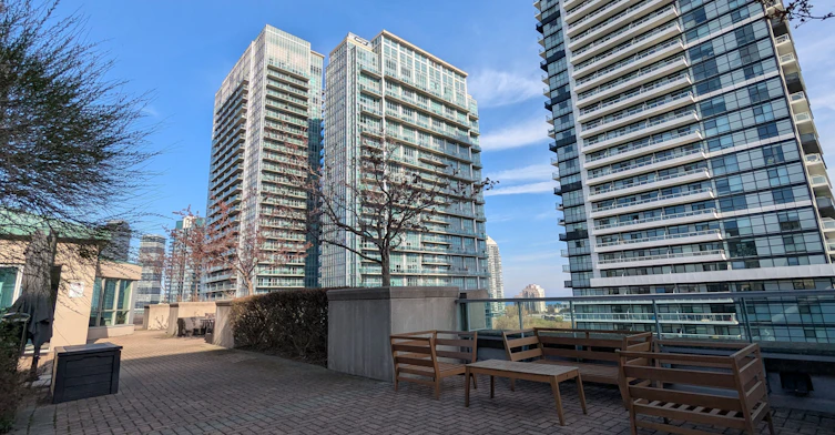 215-300 Manitoba Street, Toronto, ON, M8Y 4G6 - 32