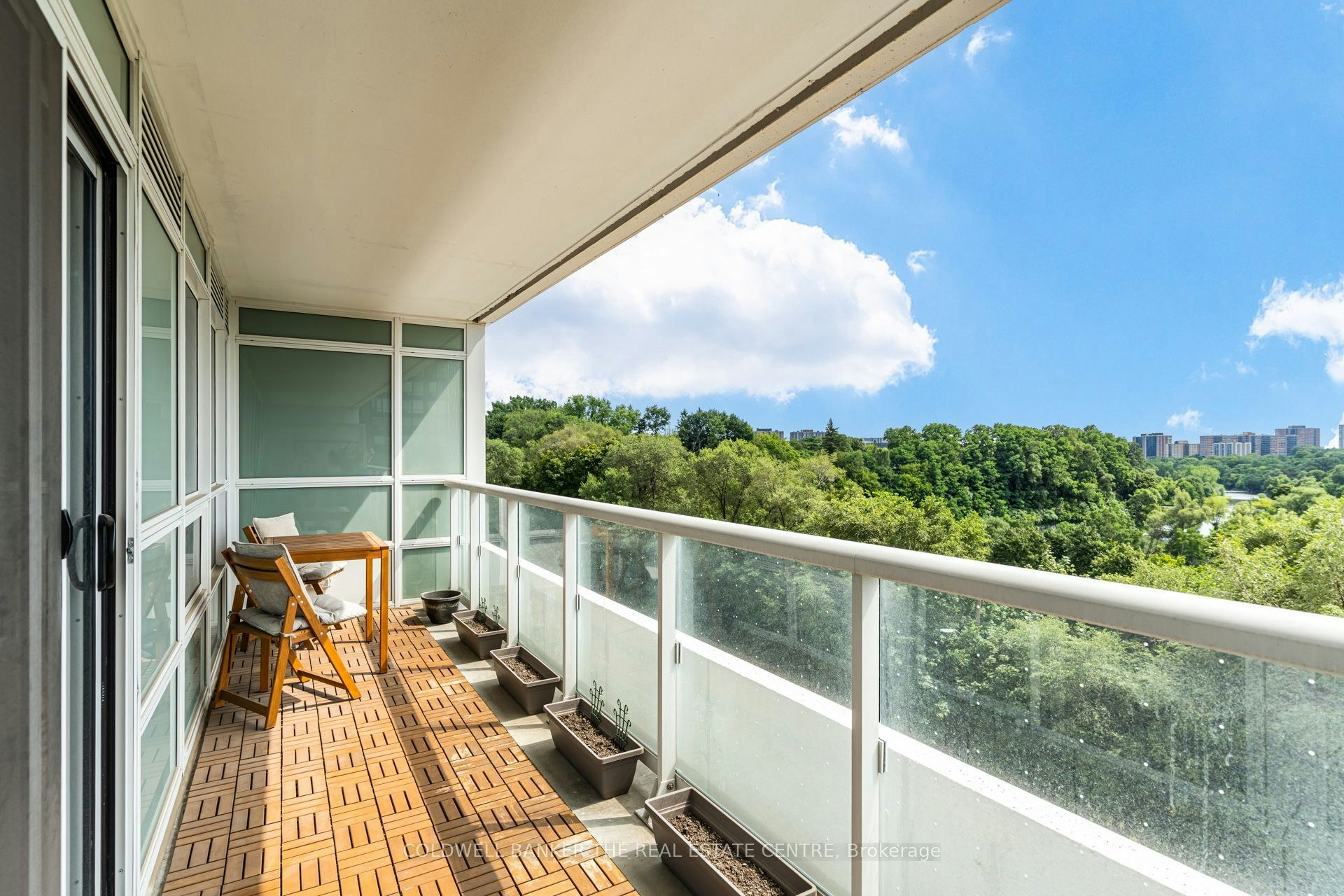 412-10 Wilby Crescent, Toronto, ON, M9N 0B6