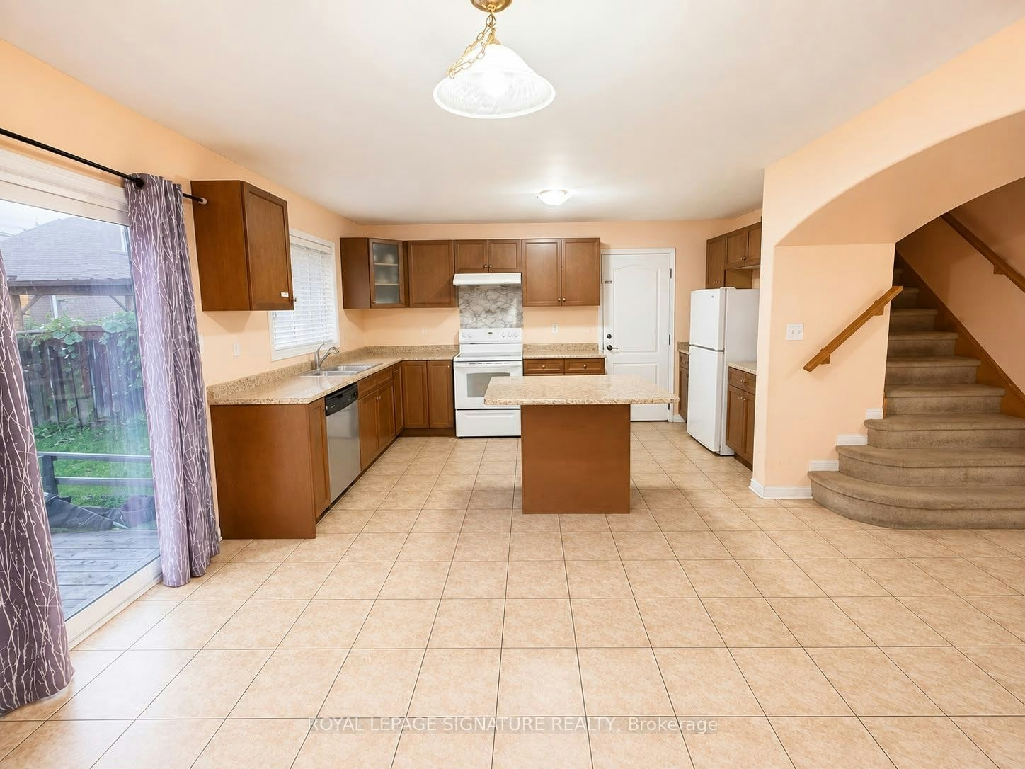 Upper-10 Bonavista Drive, Brampton, ON, L6X 0N2 - 3