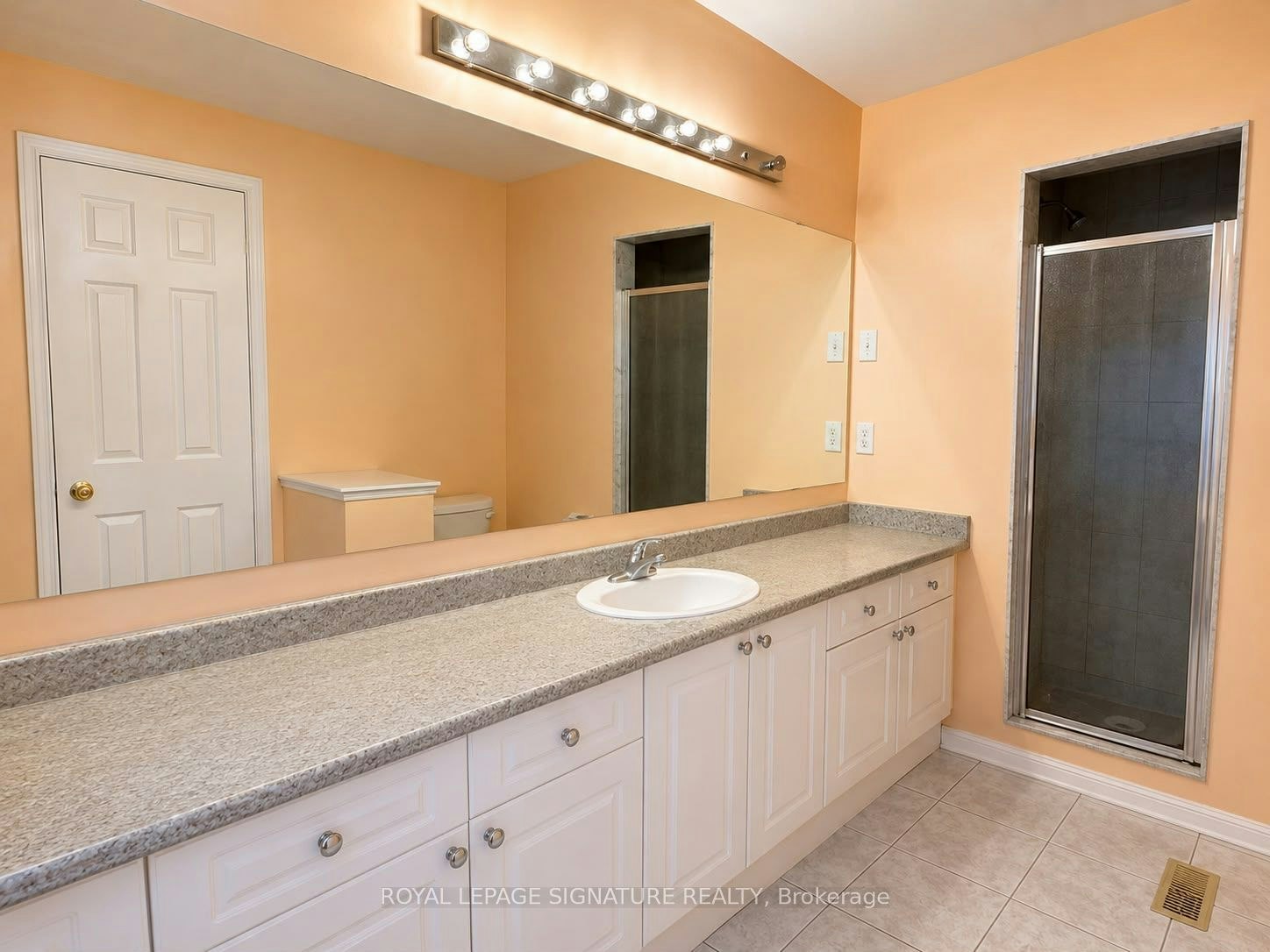 Upper-10 Bonavista Drive, Brampton, ON, L6X 0N2 - 18