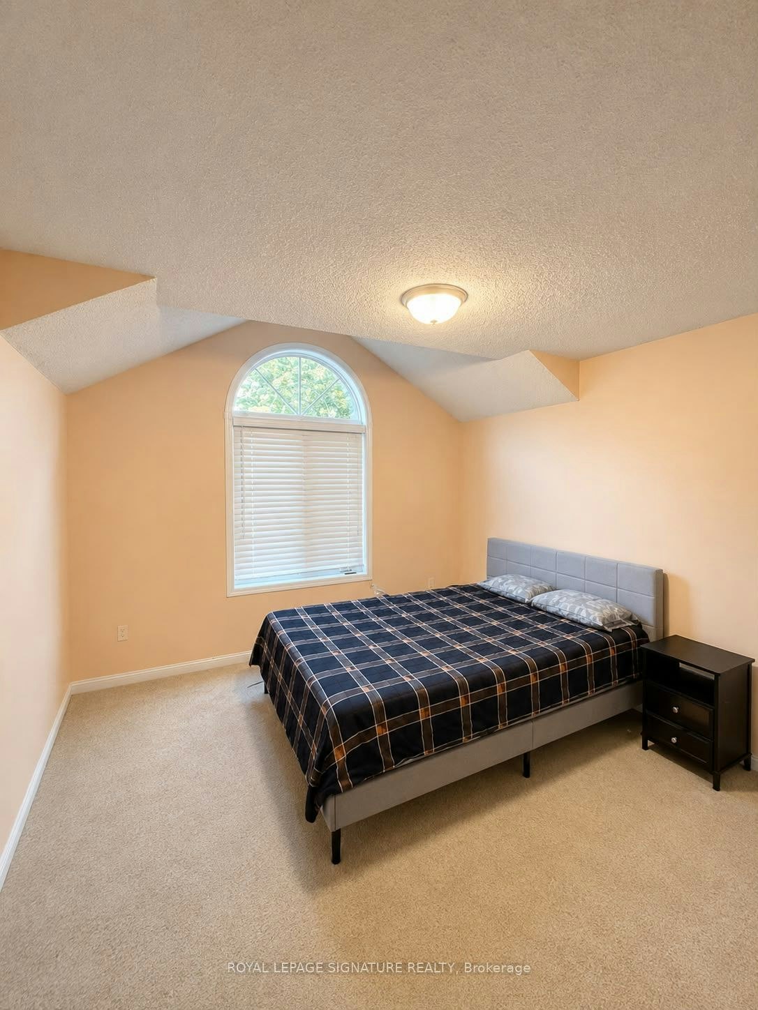 Upper-10 Bonavista Drive, Brampton, ON, L6X 0N2 - 14