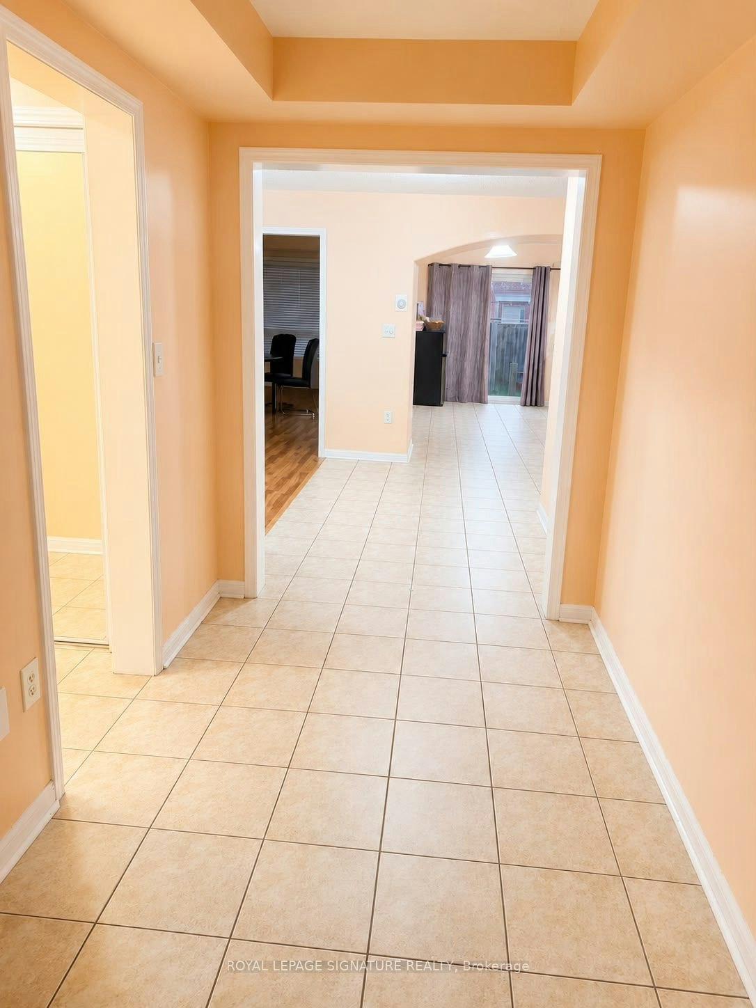 Upper-10 Bonavista Drive, Brampton, ON, L6X 0N2 - 2