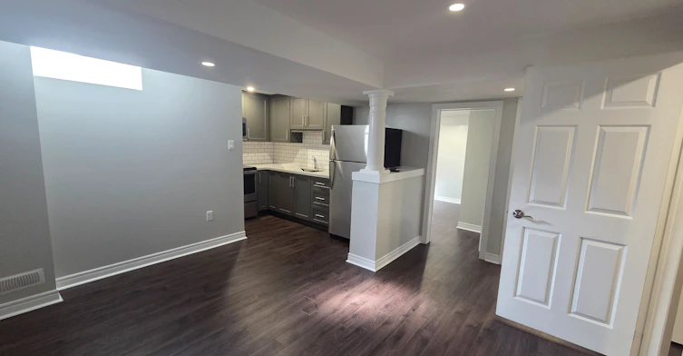 BSMT-7 Fallgate Drive, Brampton, ON, L6X 0R5 - 3