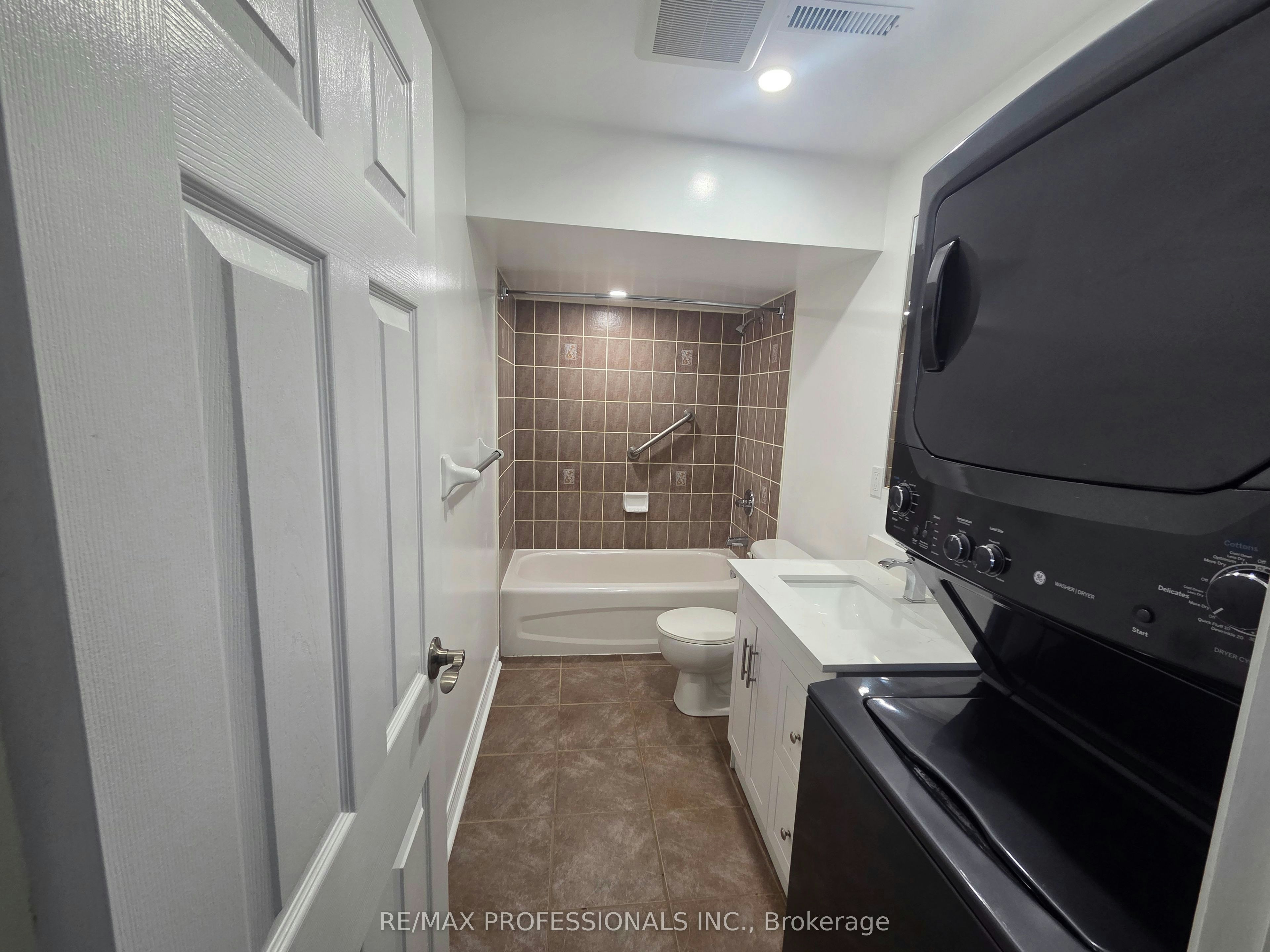 BSMT-7 Fallgate Drive, Brampton, ON, L6X 0R5 - 11
