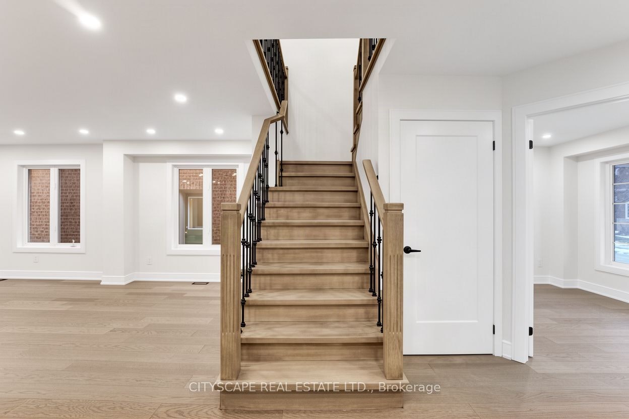 17 Ferncastle Crescent, Brampton, ON, L7A 3P2 - 4