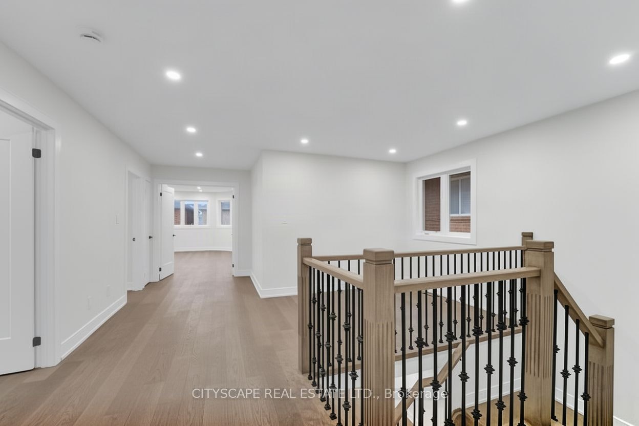 17 Ferncastle Crescent, Brampton, ON, L7A 3P2 - 14