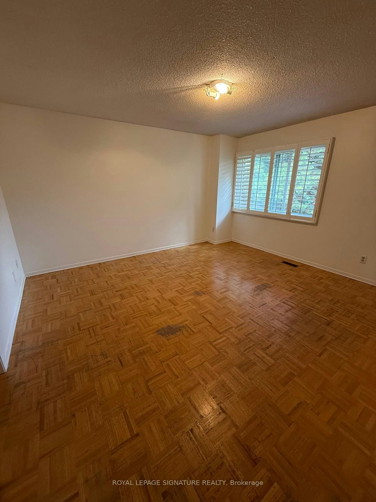 24-4230 Fieldgate Drive, Mississauga, ON, L4W 2M5 - 13