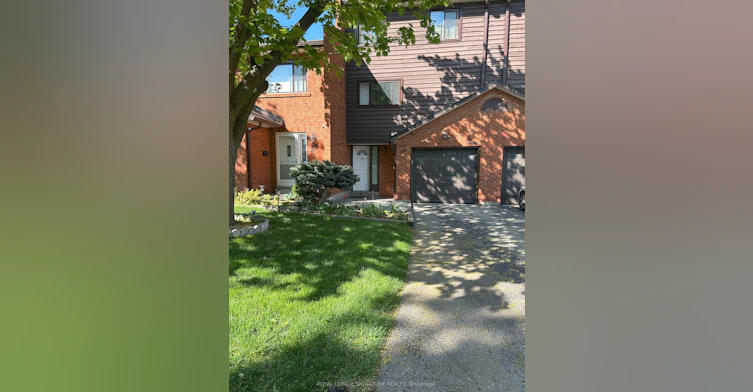 24-4230 Fieldgate Drive, Mississauga, ON, L4W 2M5