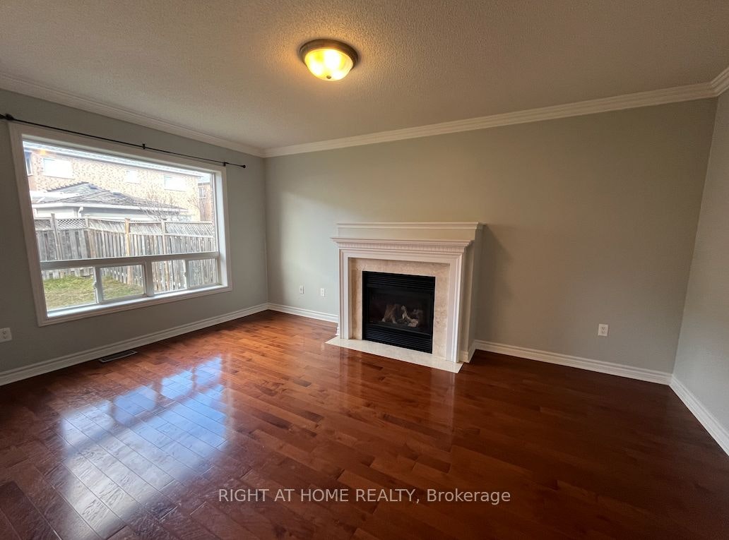 Main-22 Amboise Crescent, Brampton, ON, L7A 2R2 - 2