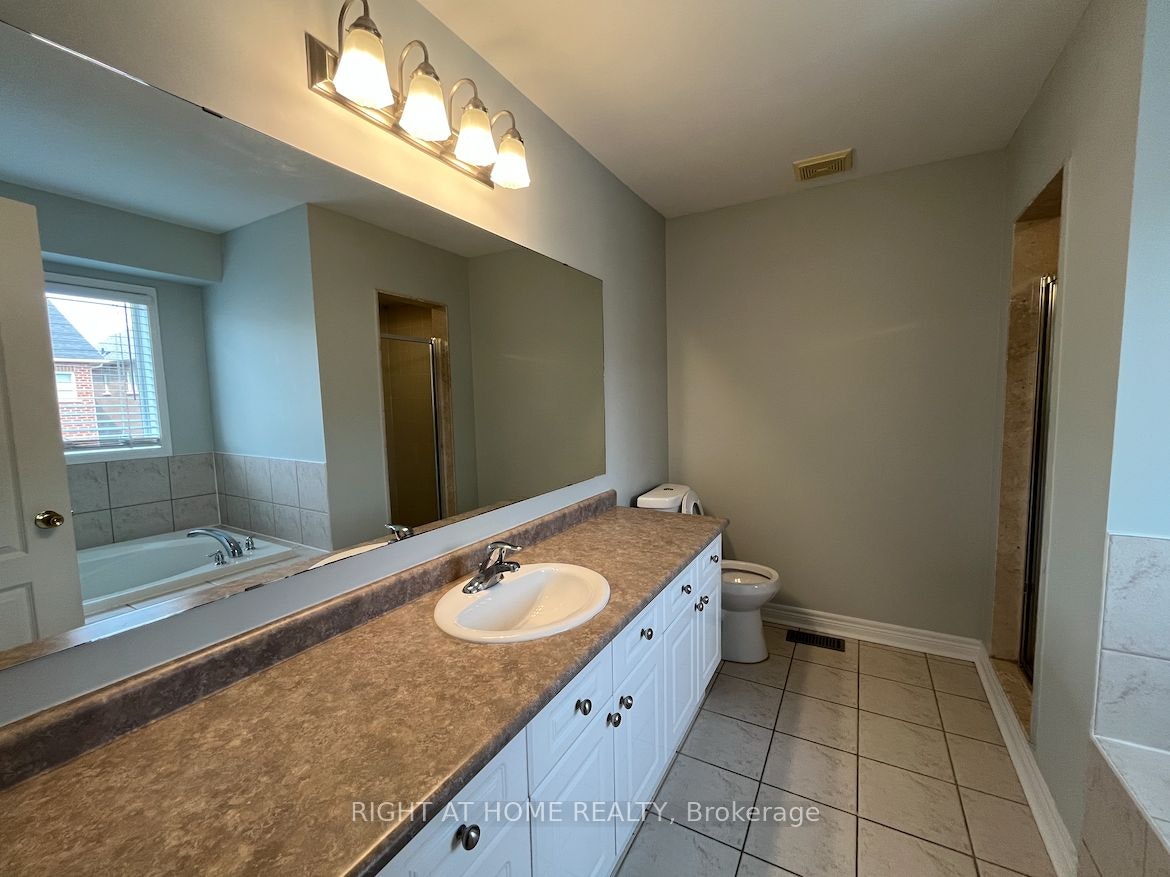 Main-22 Amboise Crescent, Brampton, ON, L7A 2R2 - 16