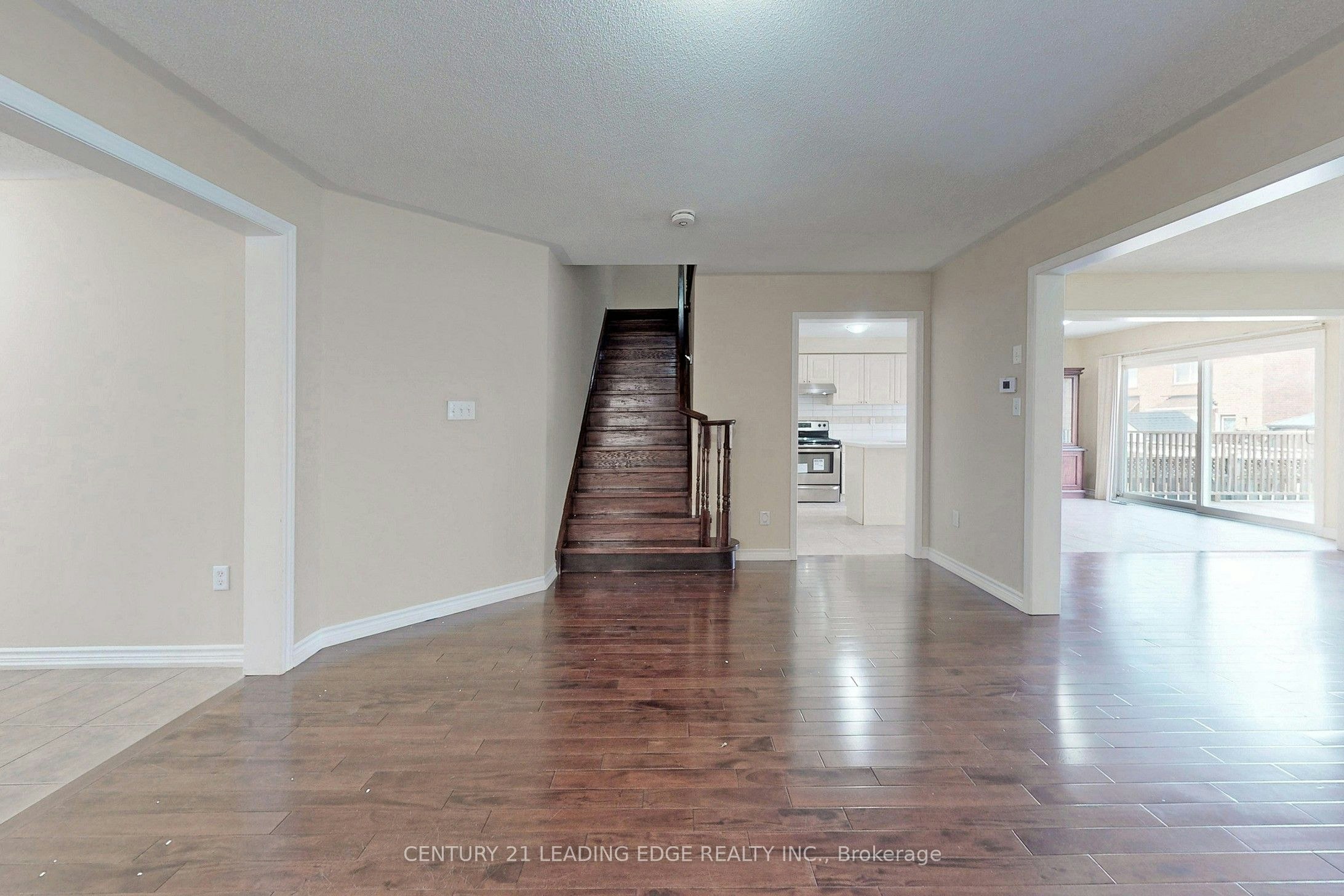 MAIN-6 Firwood Crescent, Brampton, ON, L6P 2J6 - 5