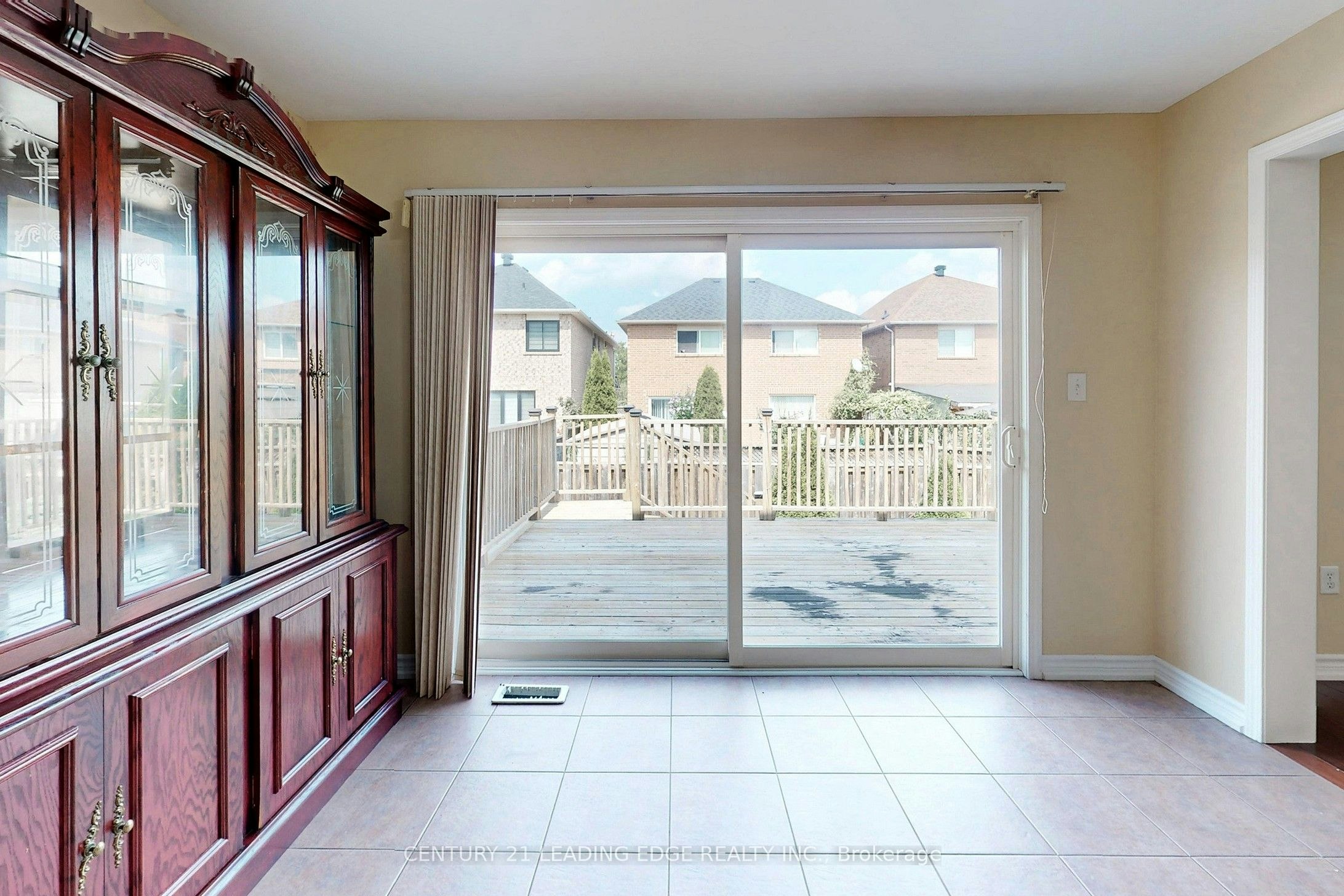 MAIN-6 Firwood Crescent, Brampton, ON, L6P 2J6 - 13