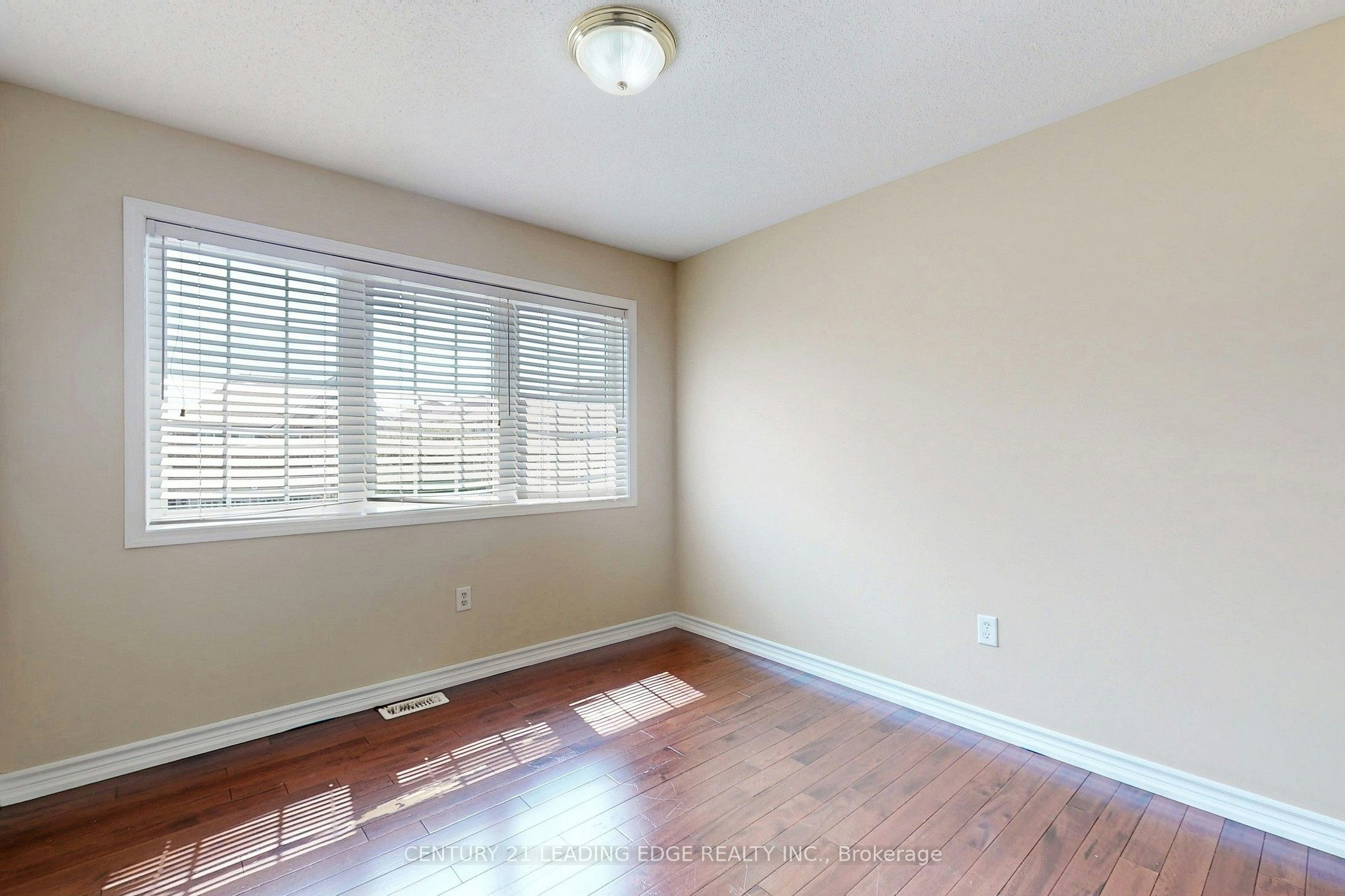 MAIN-6 Firwood Crescent, Brampton, ON, L6P 2J6 - 24