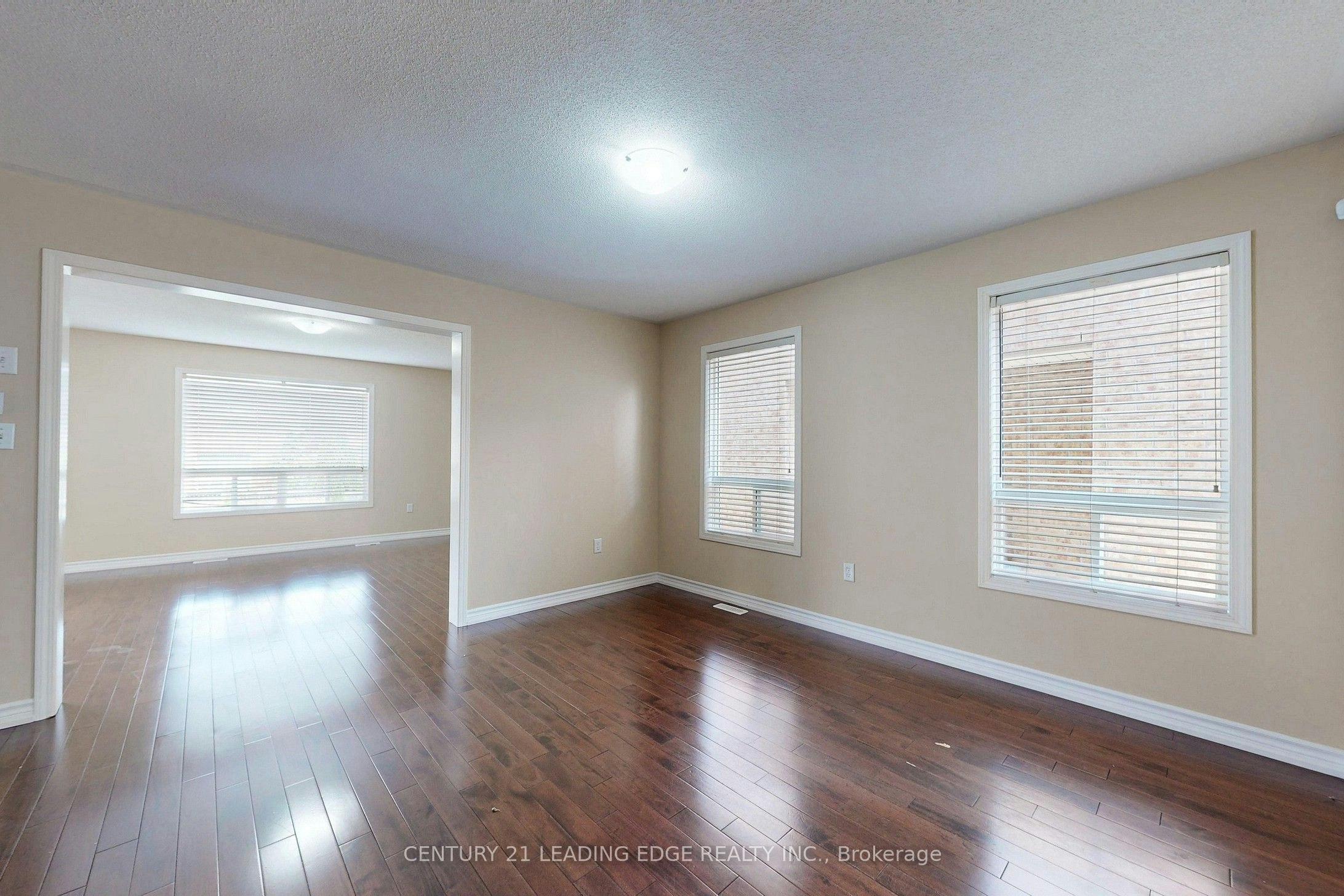 MAIN-6 Firwood Crescent, Brampton, ON, L6P 2J6 - 2