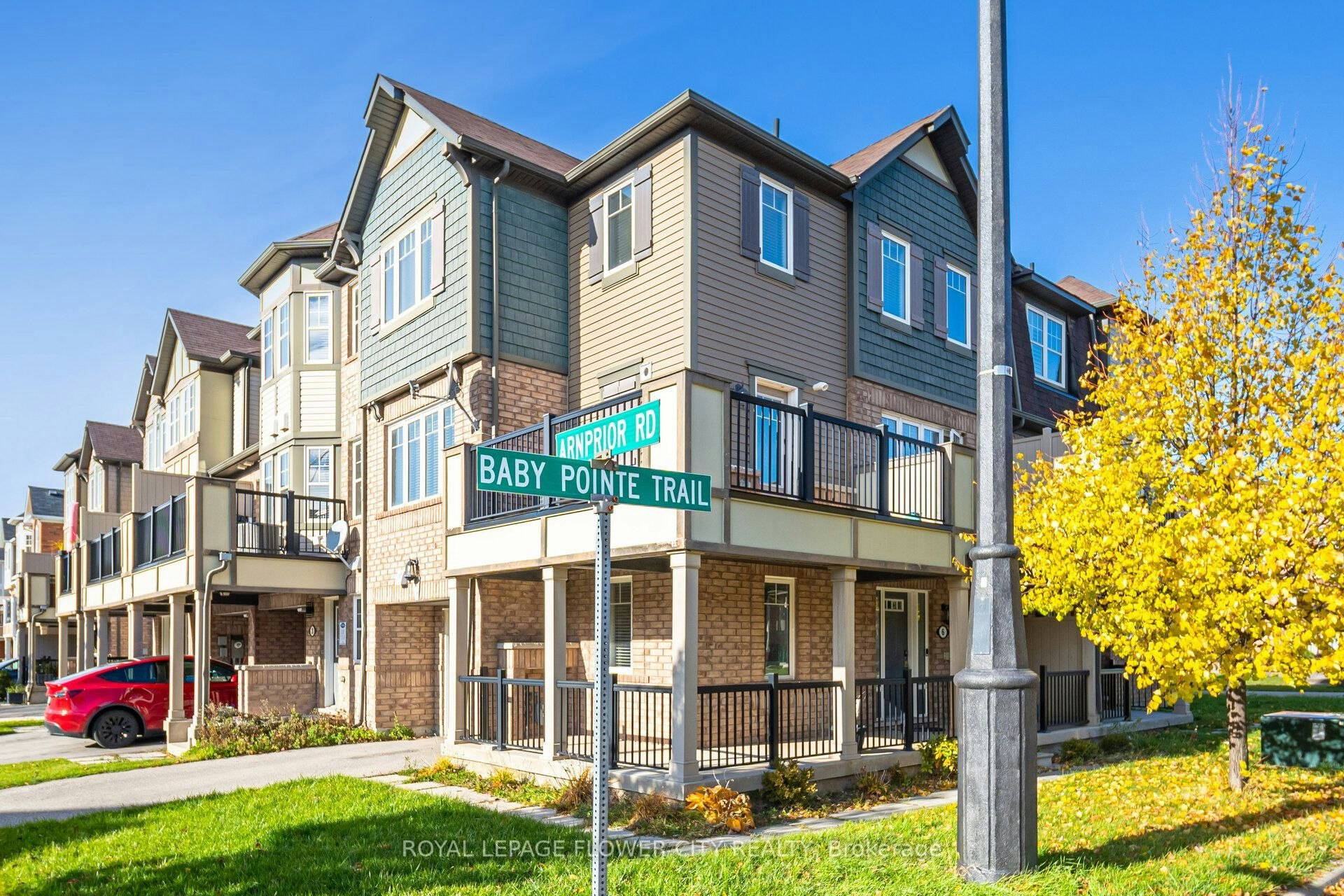 6 Baby Pointe Trail, Brampton, ON, L7A 0W1