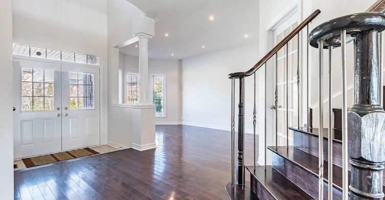 5441 Valhalla Crescent, Mississauga, ON, L5M 0K5 - 5