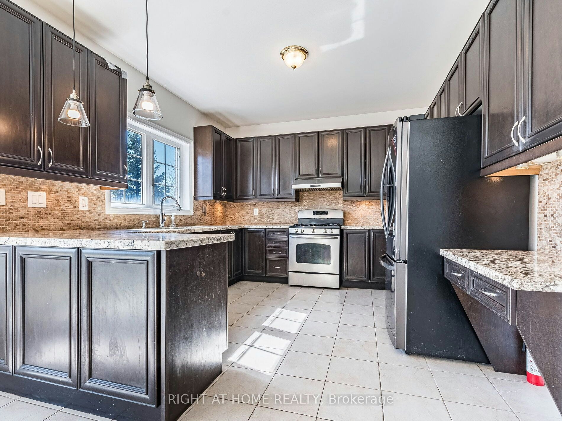 5441 Valhalla Crescent, Mississauga, ON, L5M 0K5 - 15