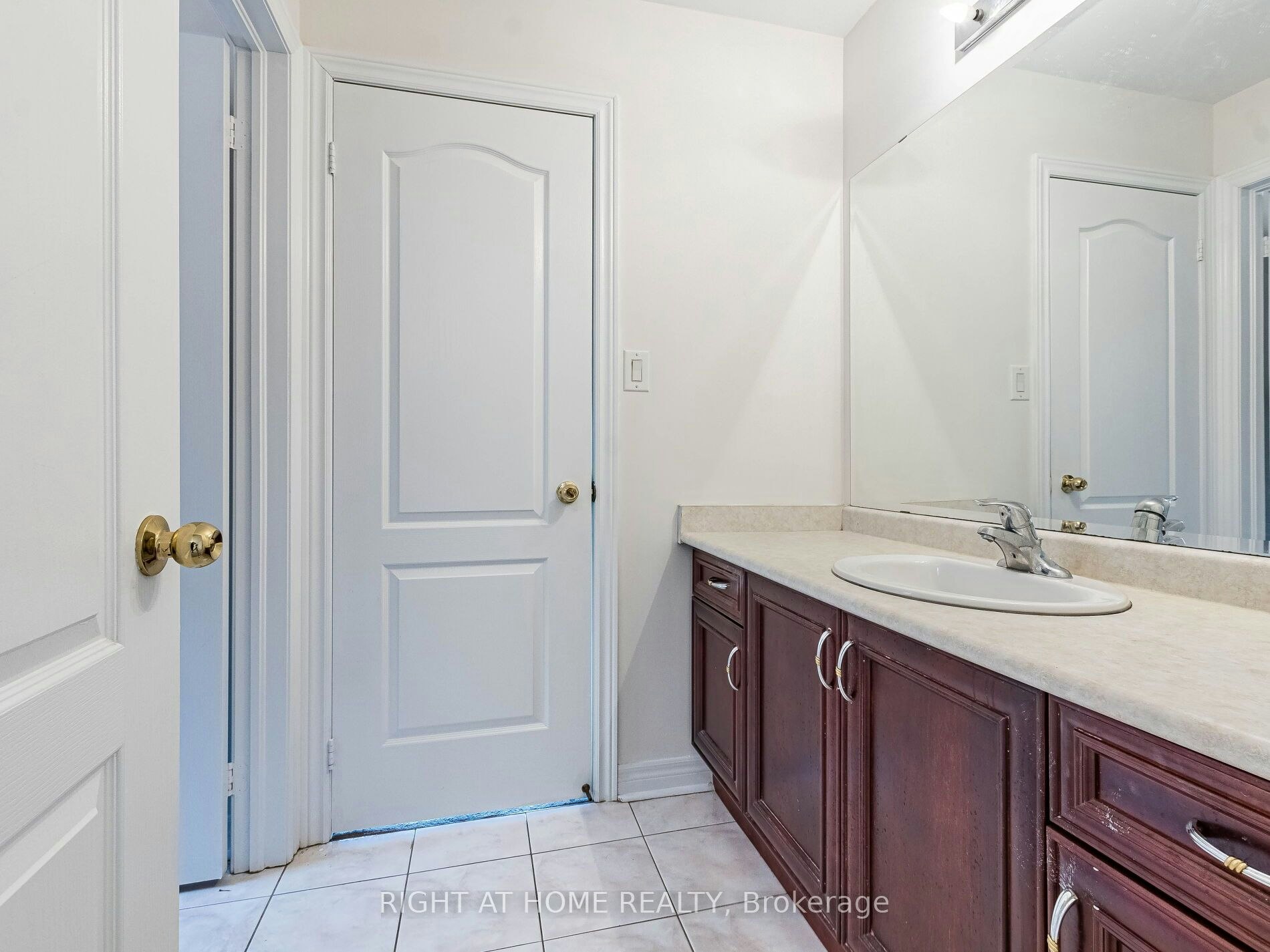 5441 Valhalla Crescent, Mississauga, ON, L5M 0K5 - 34