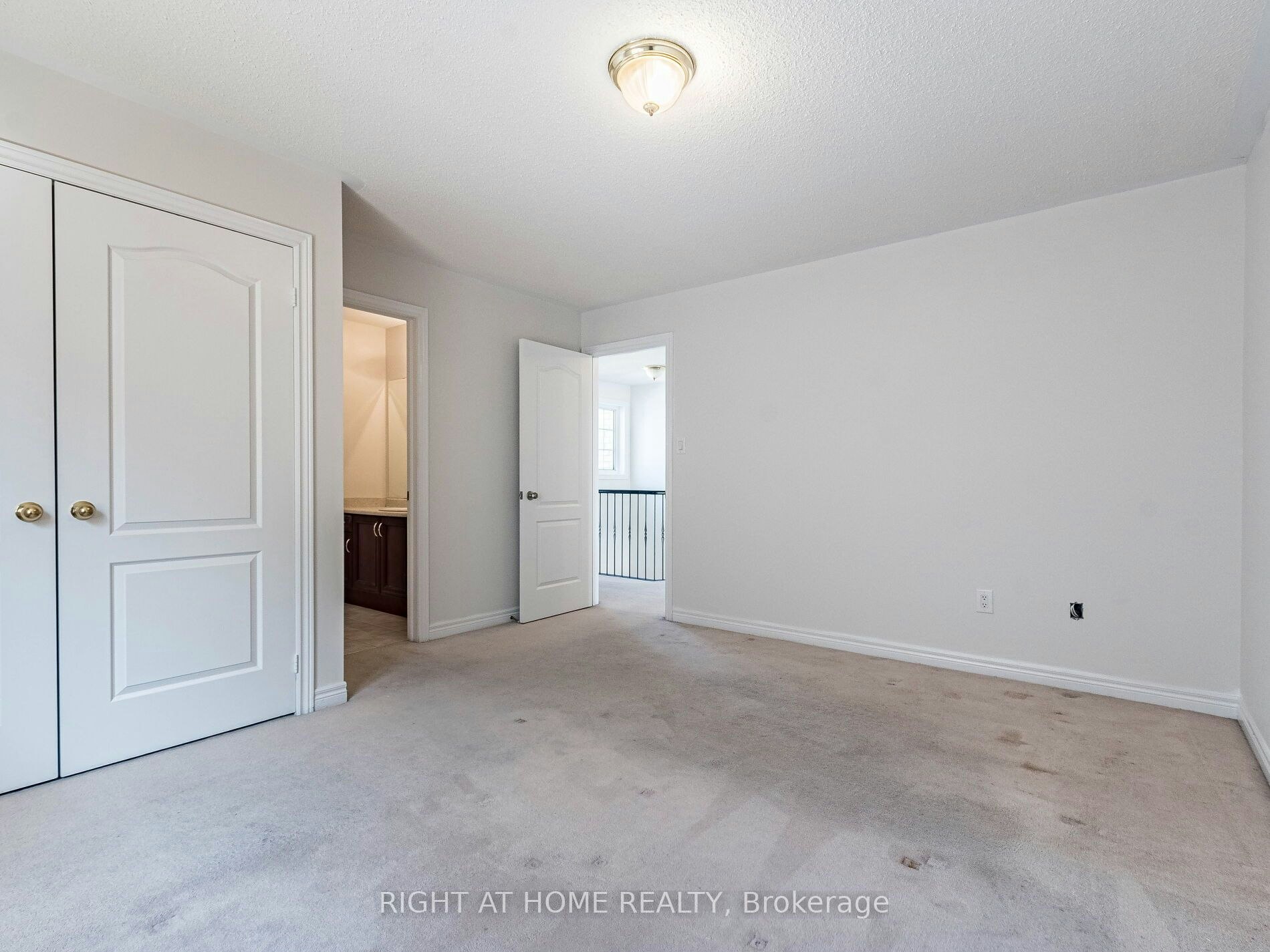 5441 Valhalla Crescent, Mississauga, ON, L5M 0K5 - 33