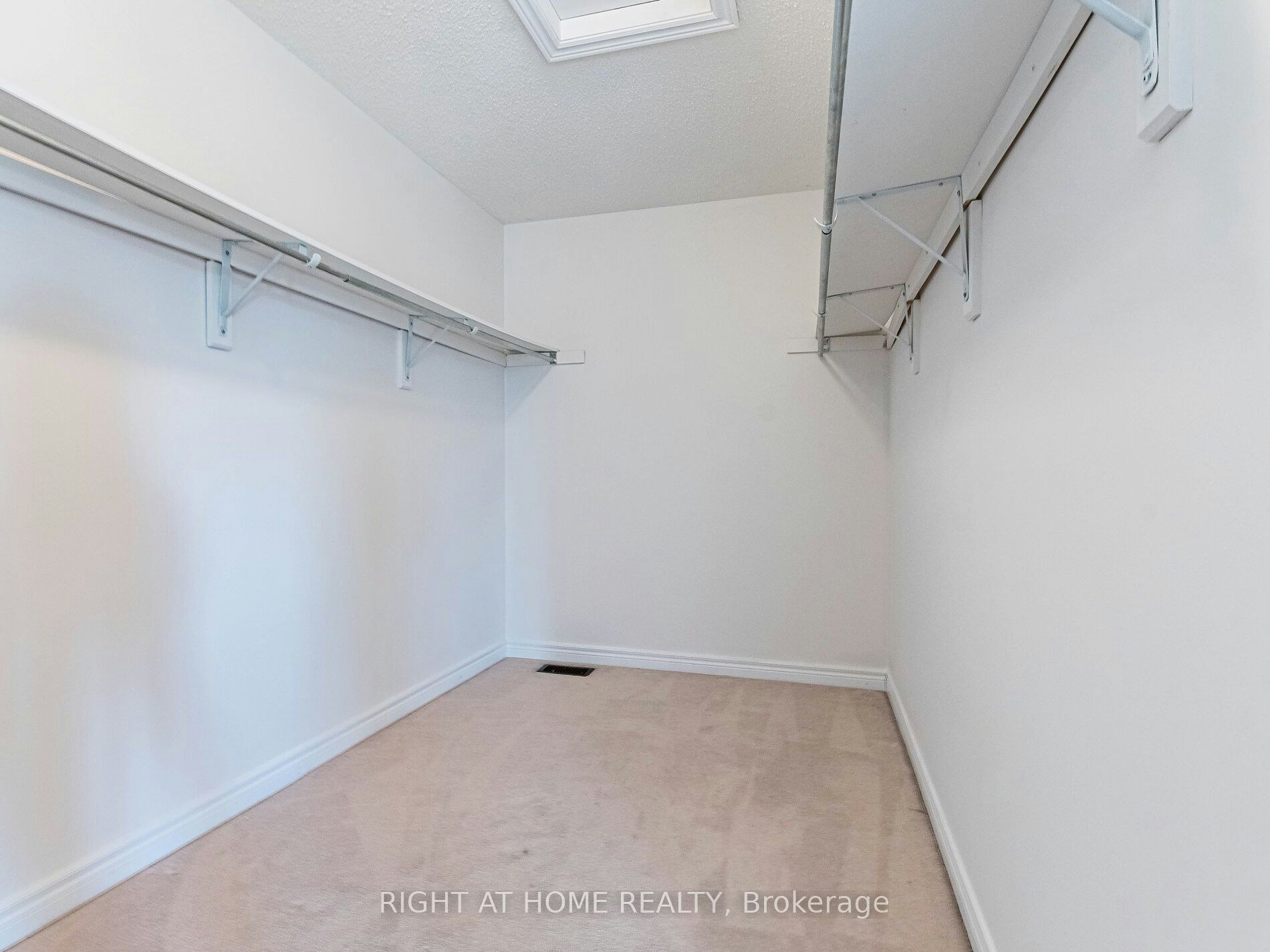 5441 Valhalla Crescent, Mississauga, ON, L5M 0K5 - 29