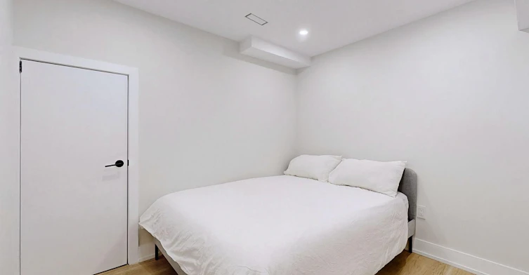 Lower Unit-30 Struthers Street, Toronto, ON, M8V 1Y1 - 8